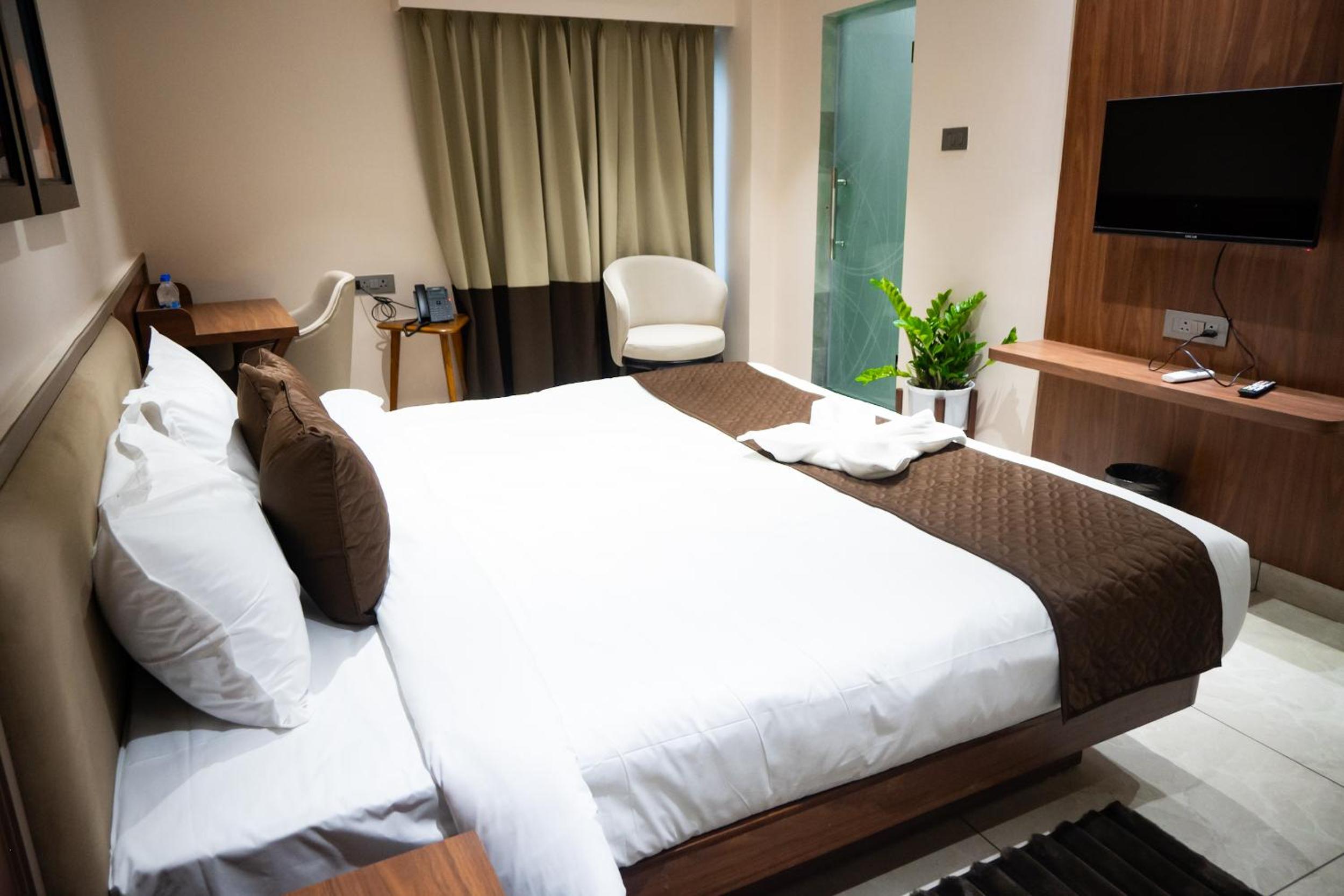 Standard Double Or Twin Room photo 2