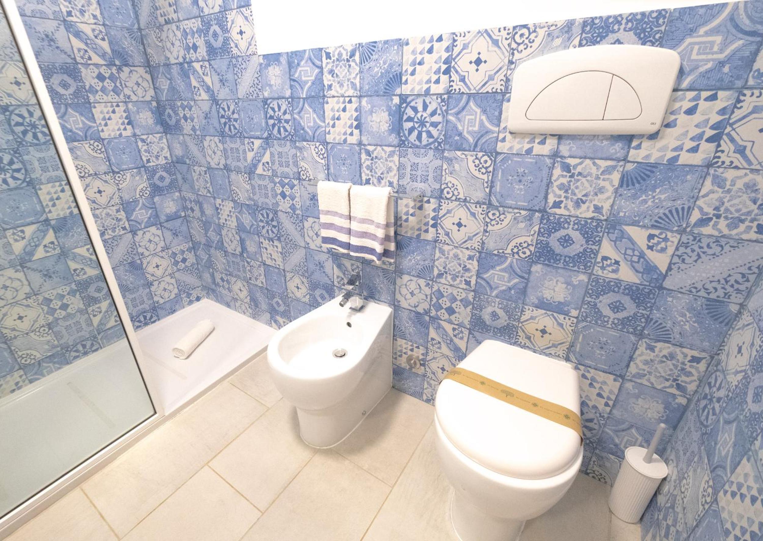 Standard Double or Twin Room - Photo 4
