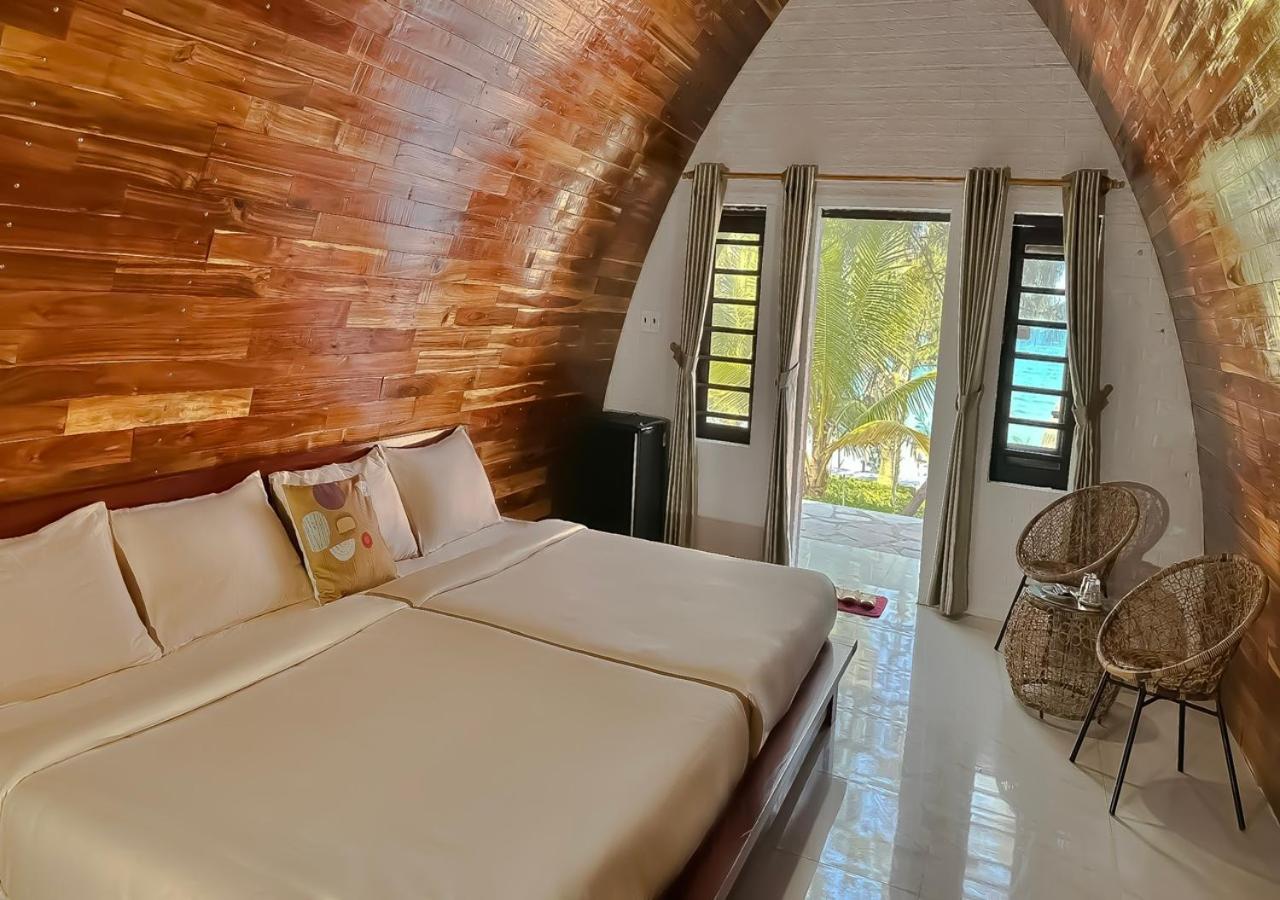 Family Bungalow - Photo 1