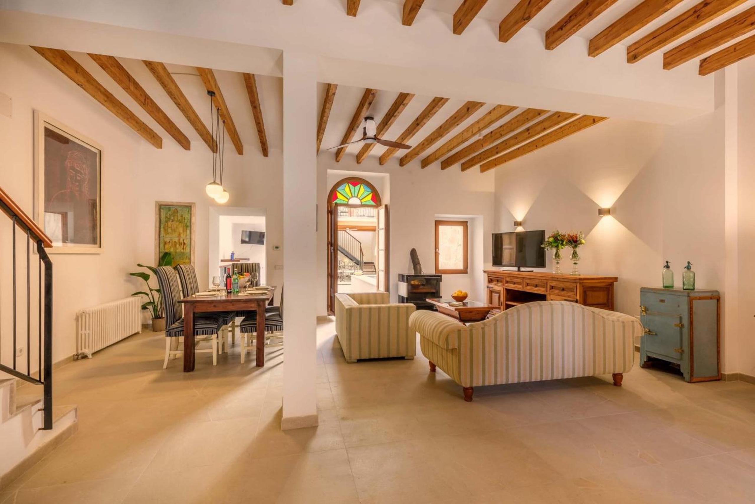 Casa de cuatro habitaciones