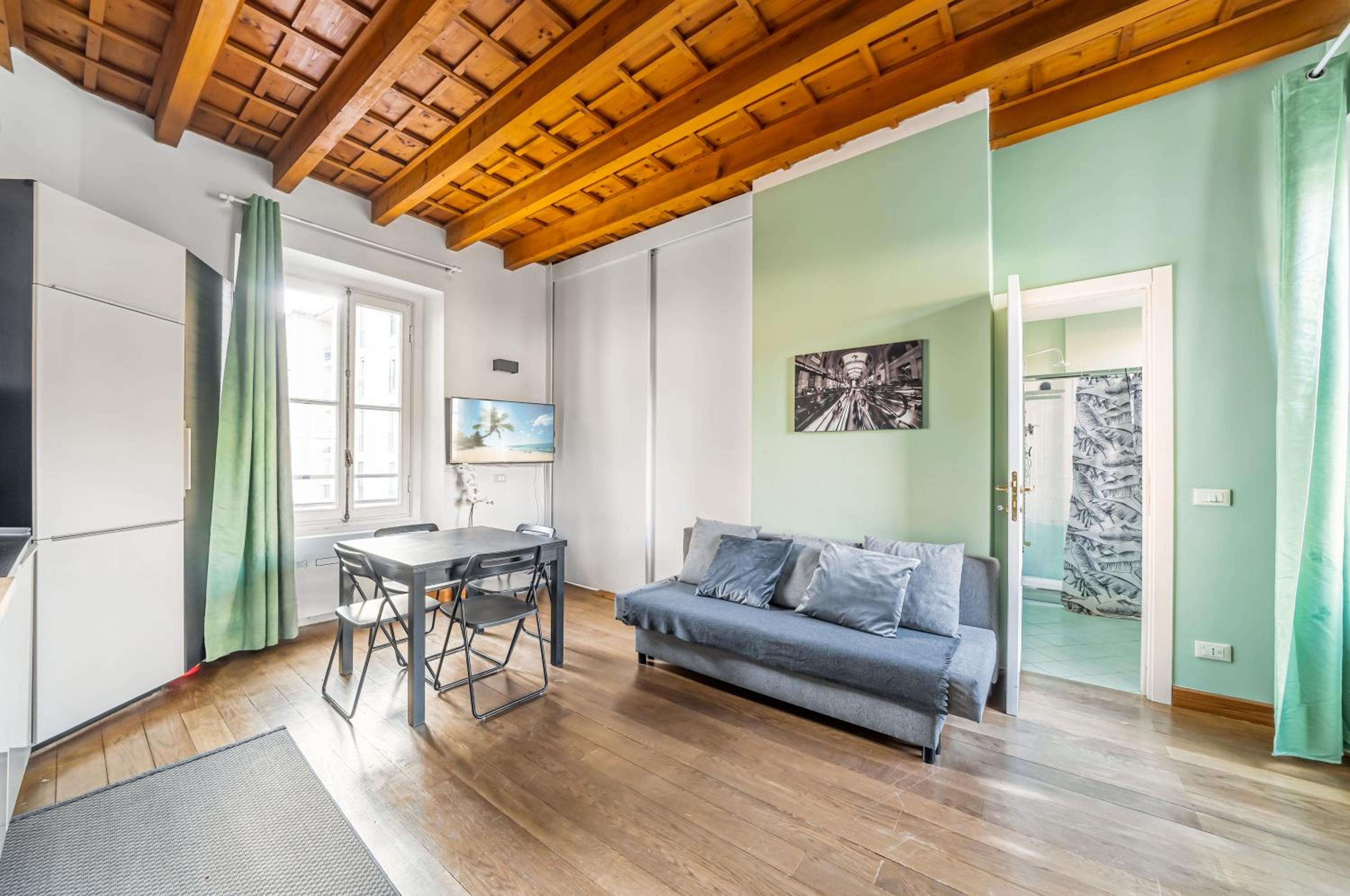 One-Bedroom Apartment