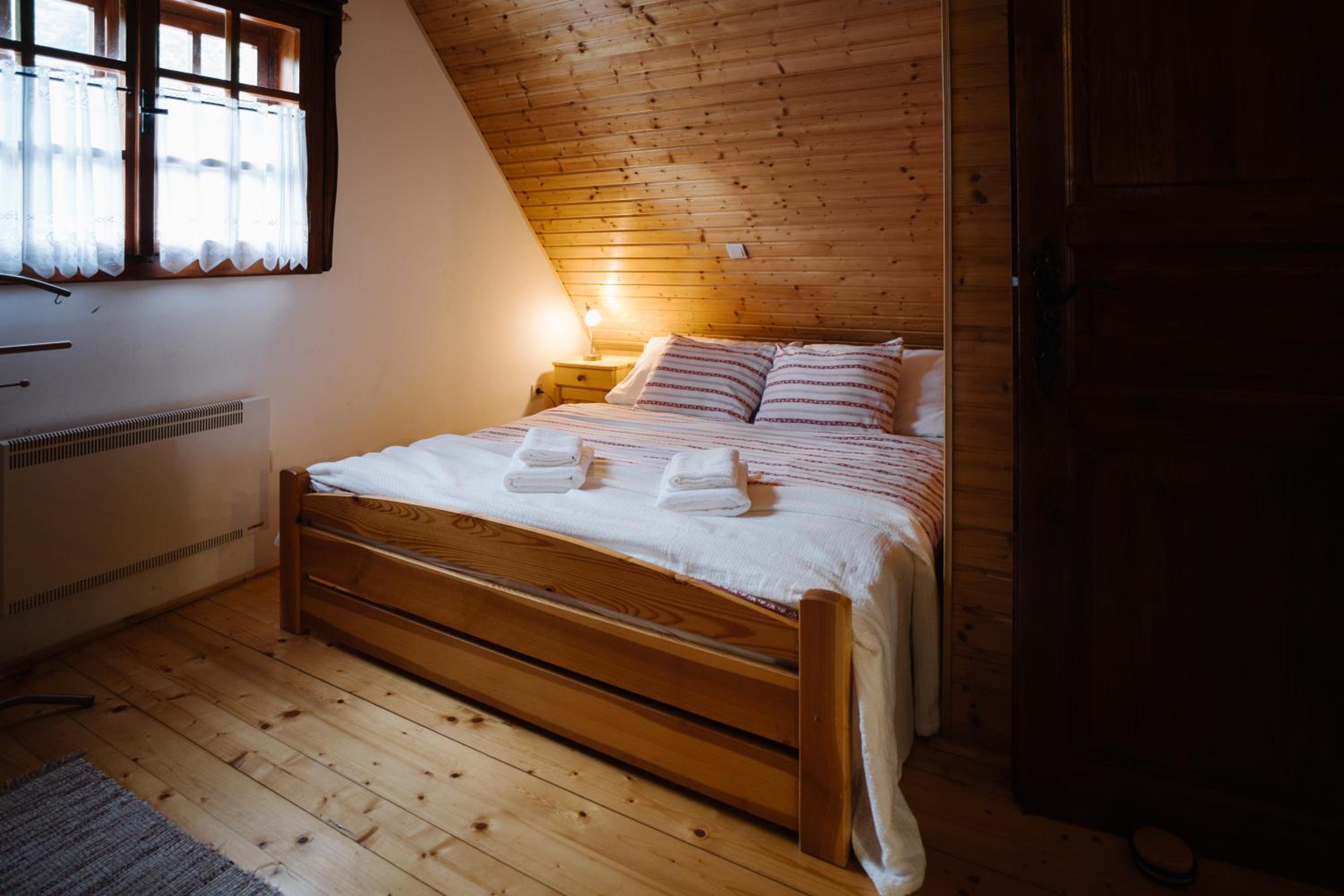 Three-Bedroom House photo 1