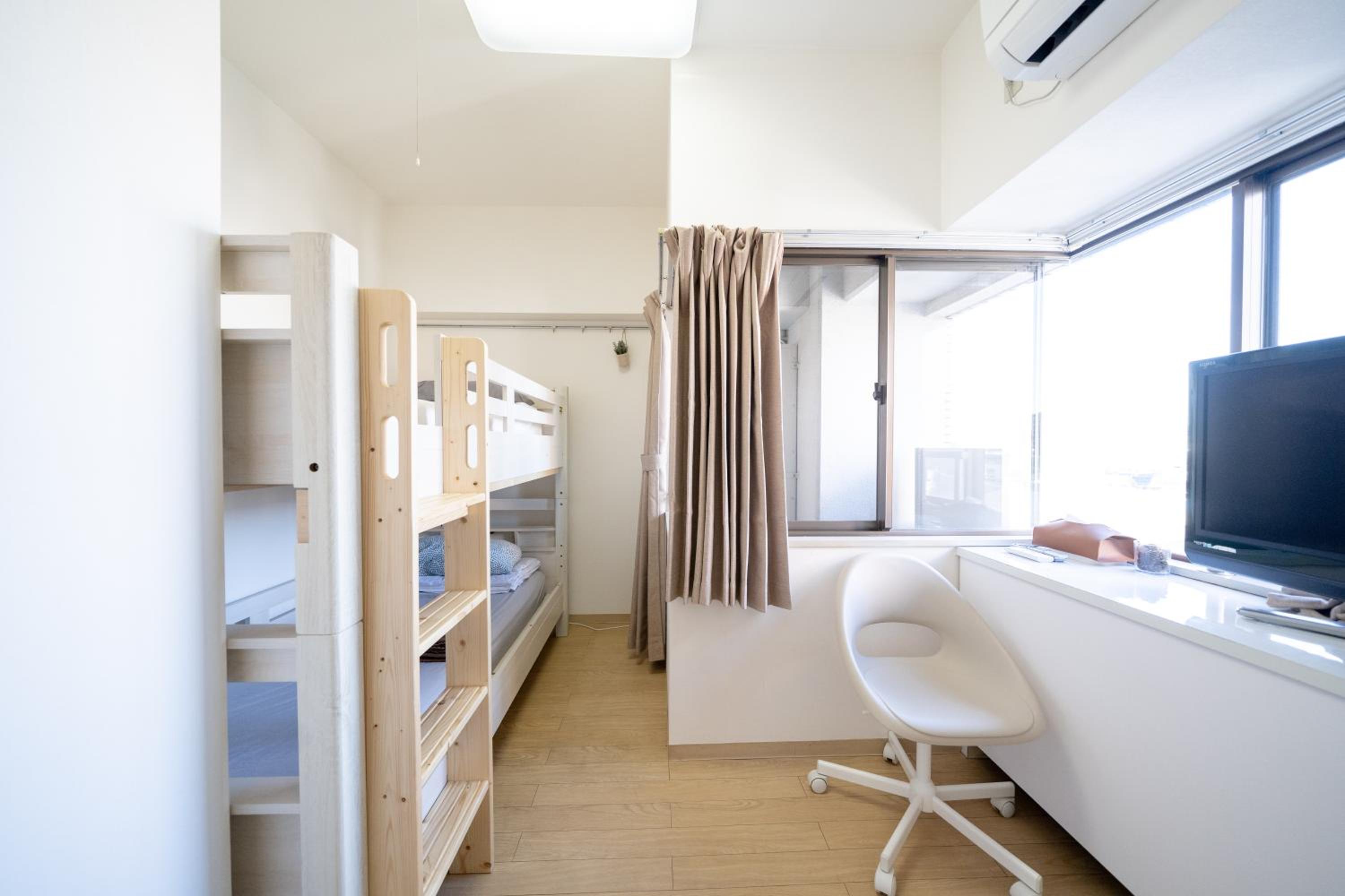 Double Room with Private Bathroom photo 1