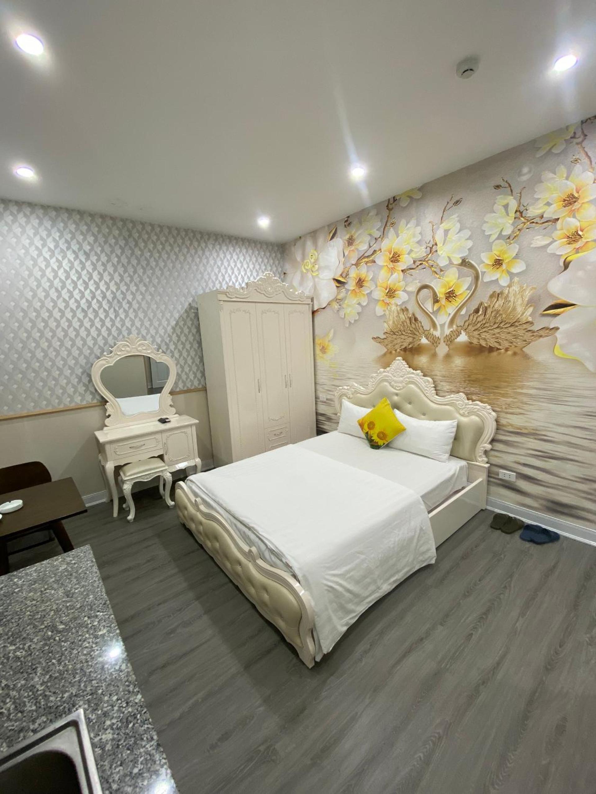 Large Double Room