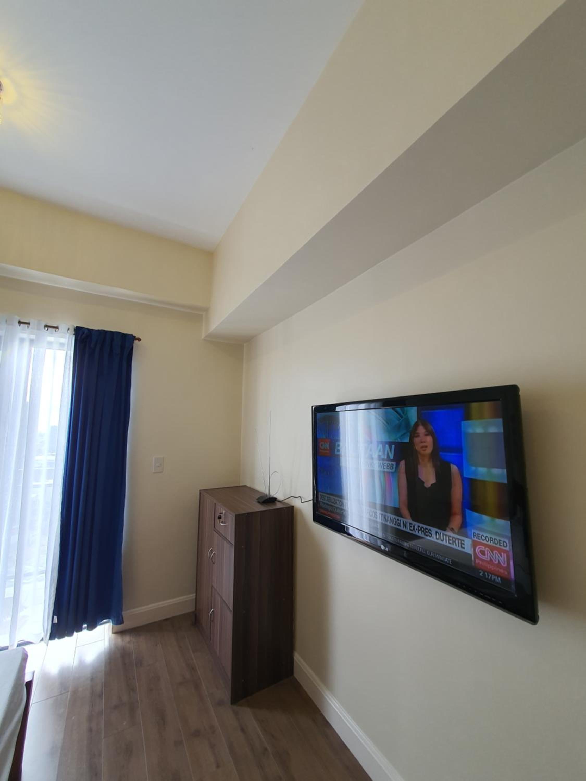 Studio with Balcony