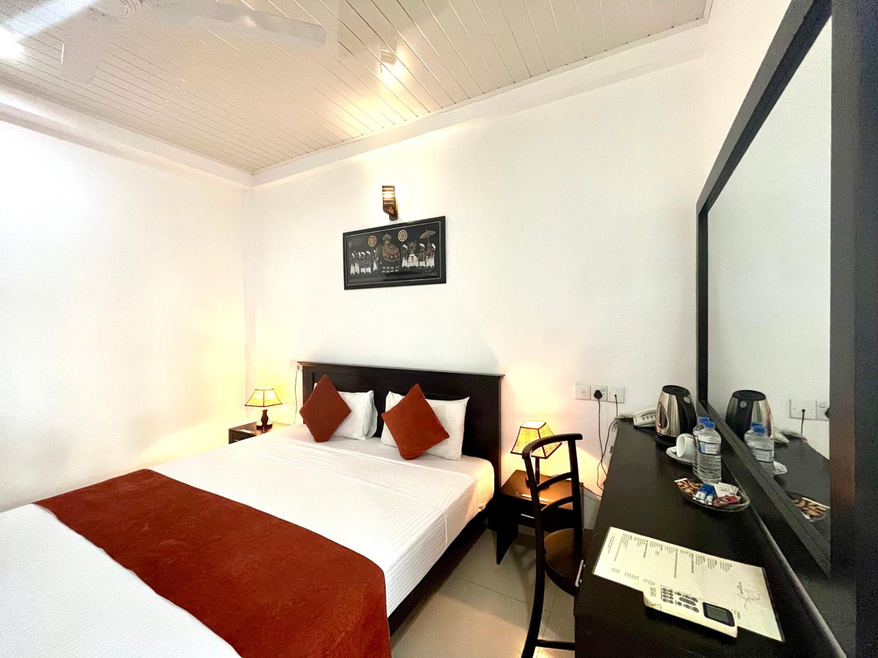 Standard Double Room photo 2