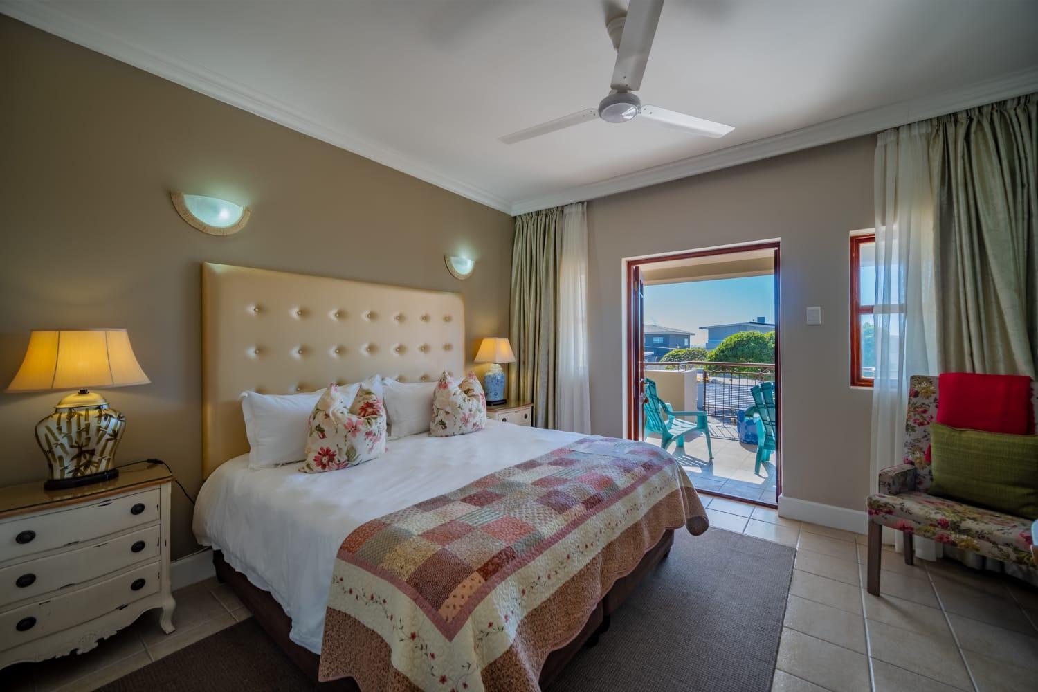 Double or Twin Room with Balcony - Photo 9
