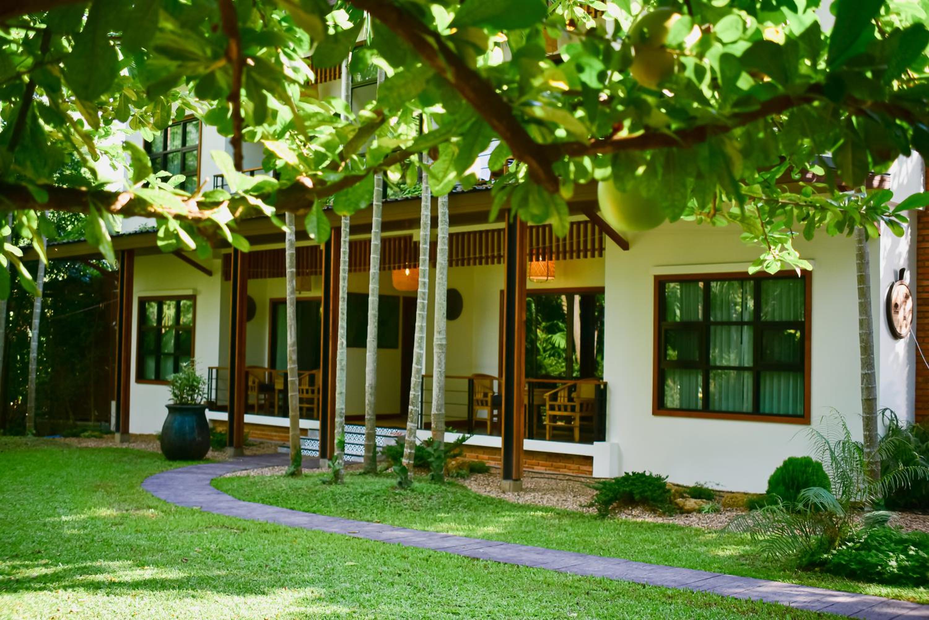 Quadruple Room with Balcony photo 2
