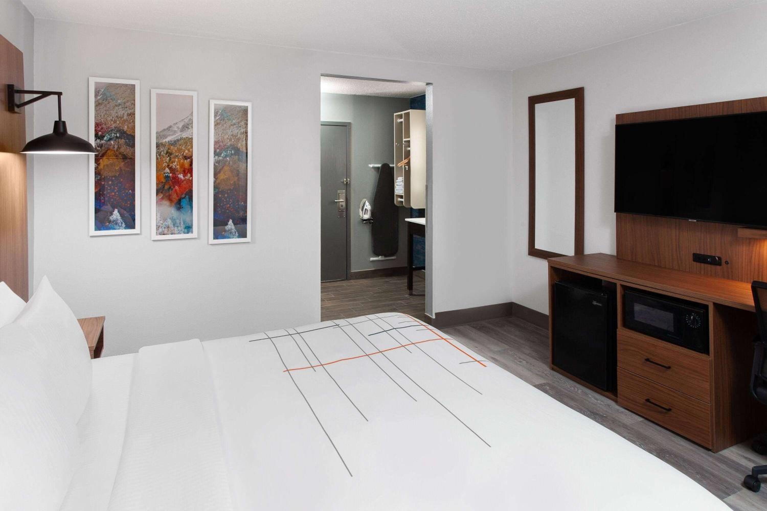 Executive King Room - Photo 2