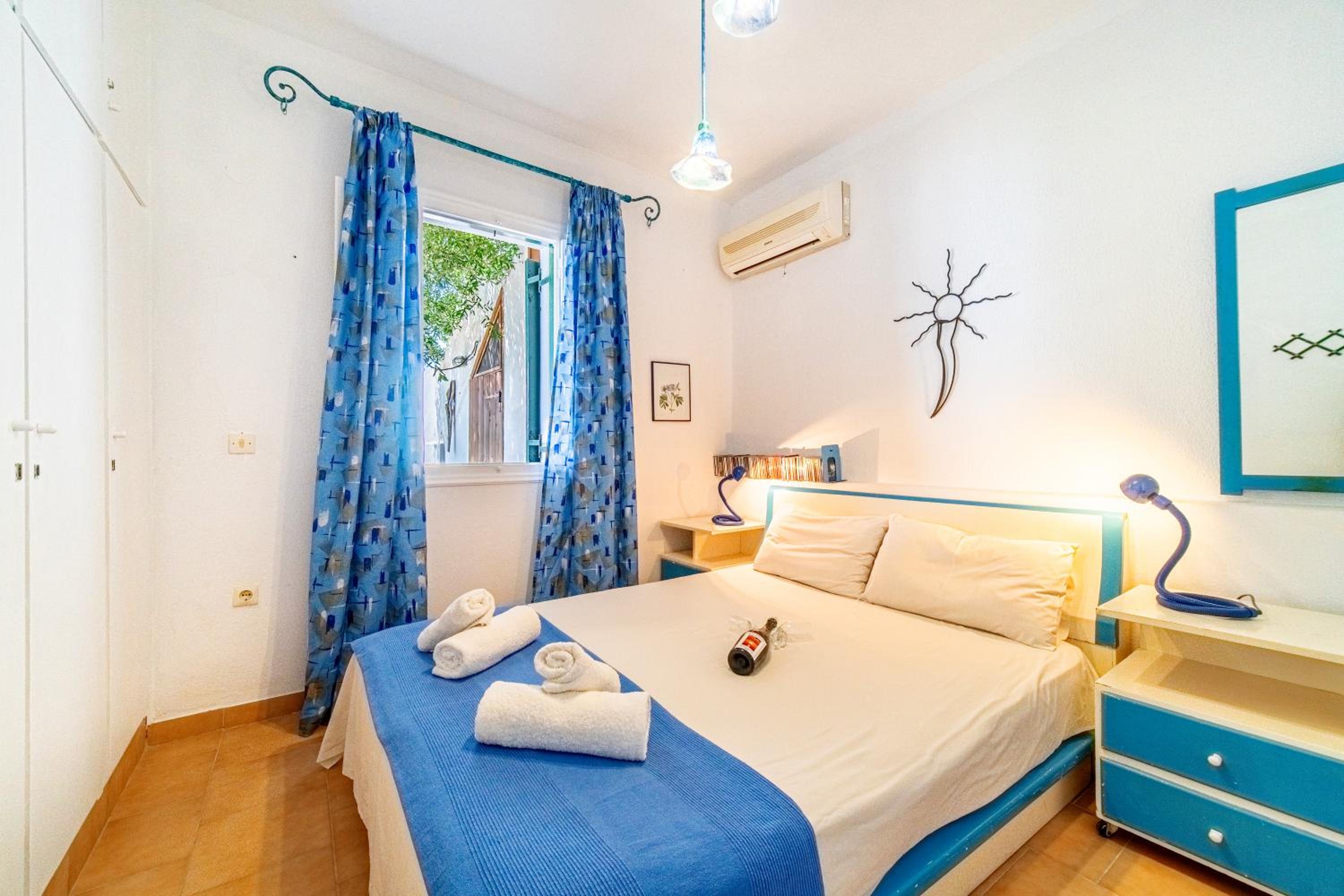 Apartment with Terrace photo 1