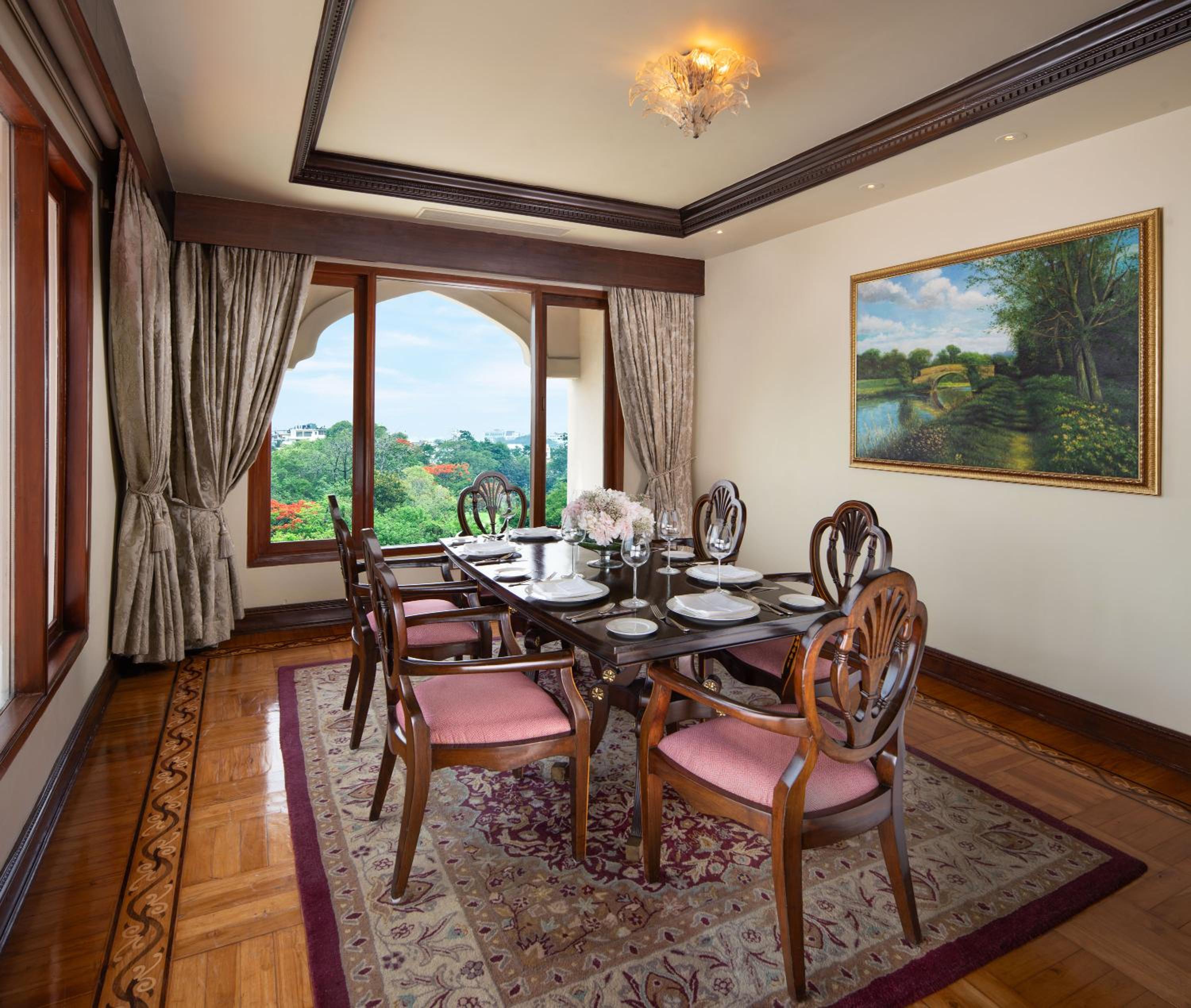 Presidential Suite Presidential Suite