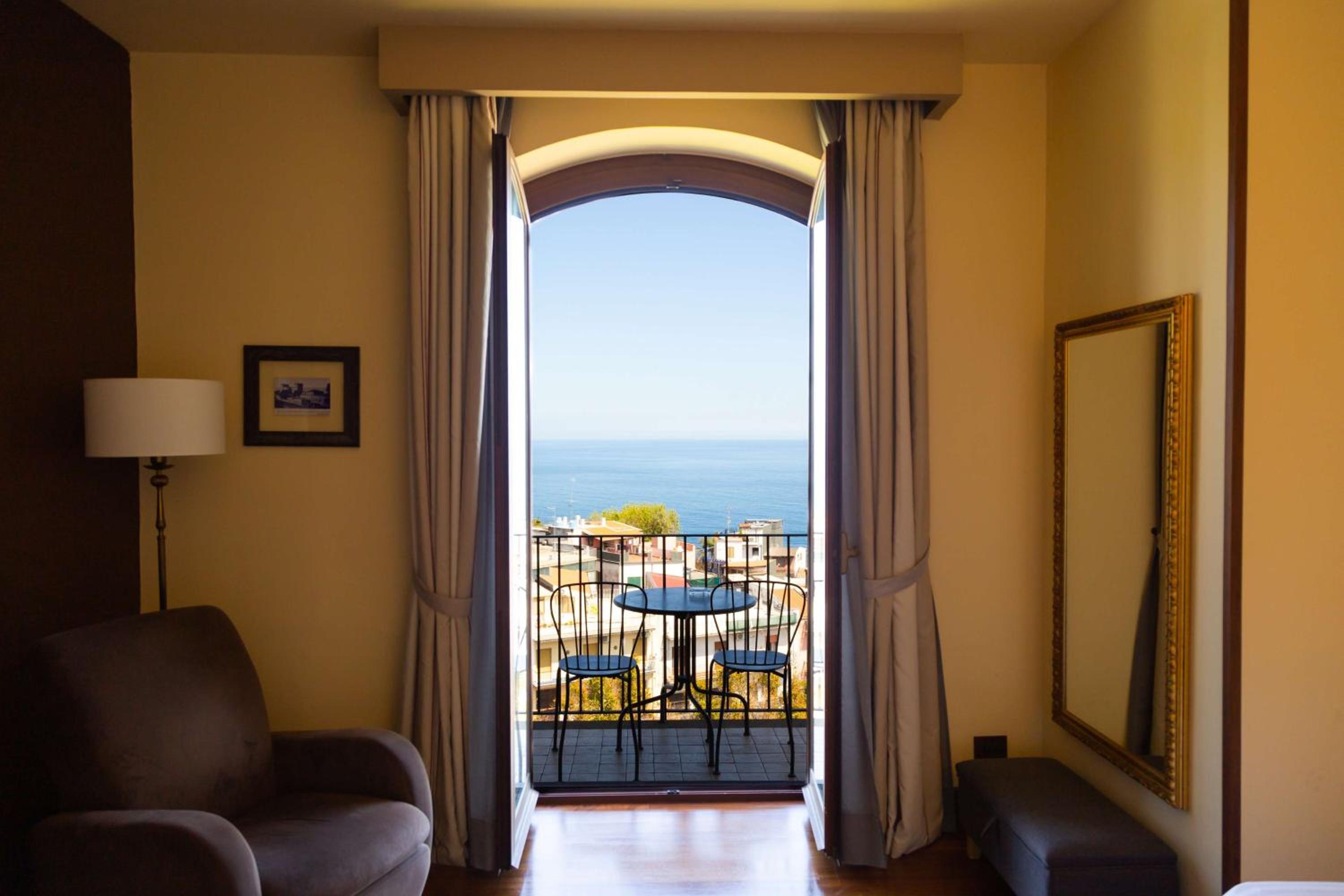 Triple Room - Photo 10