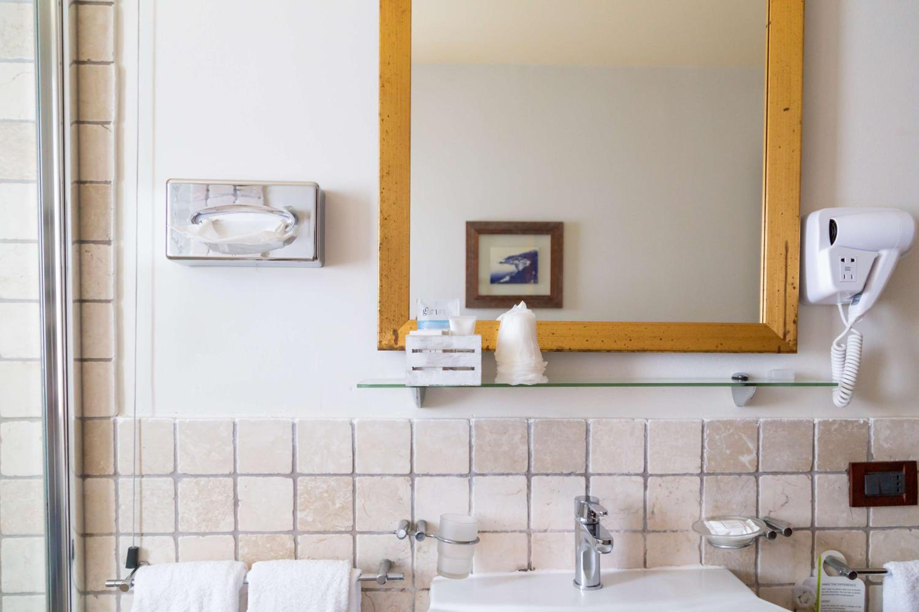 Triple Room - Photo 12