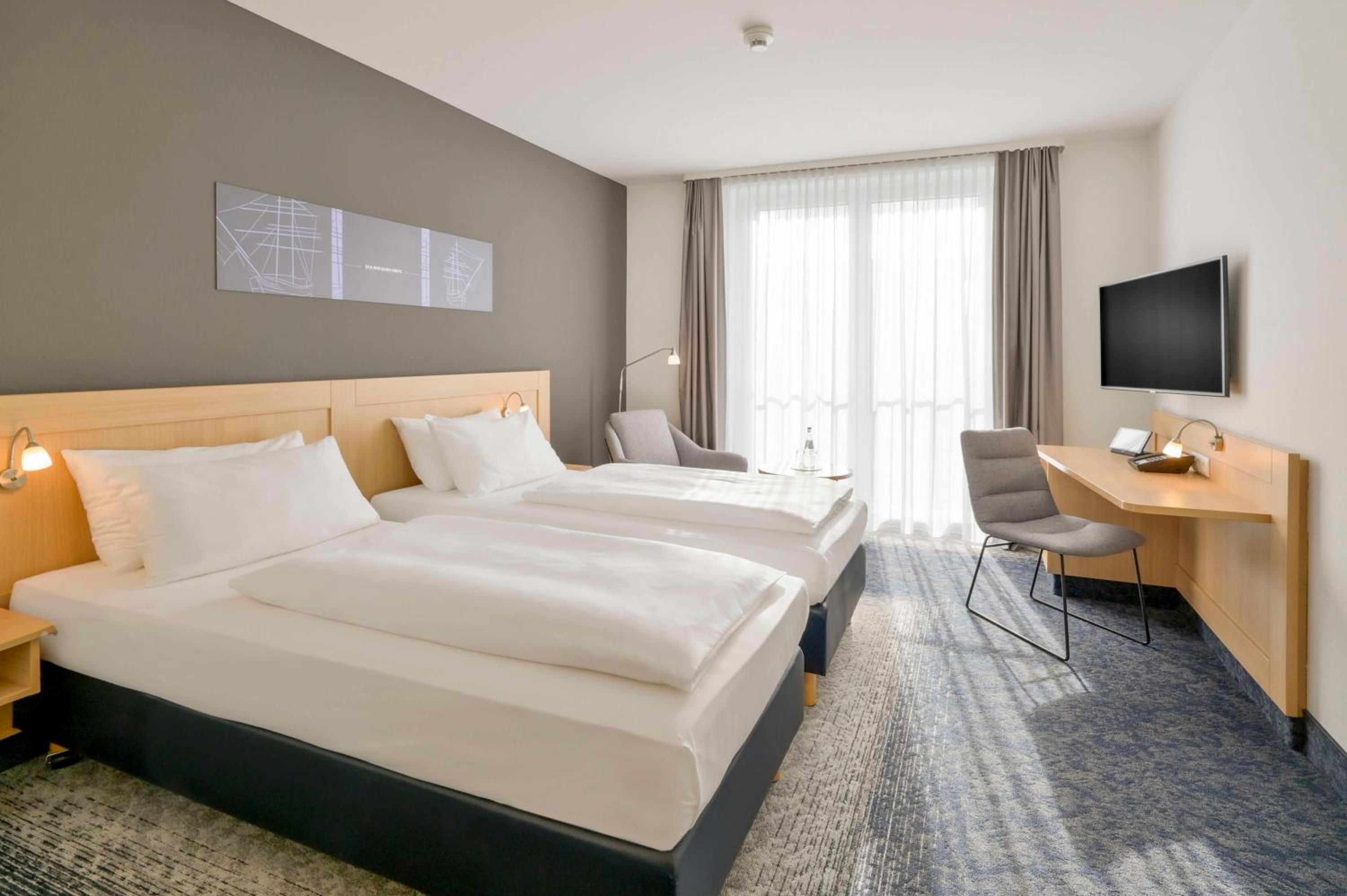 Standard Twin Room - Non-Smoking - Photo 4