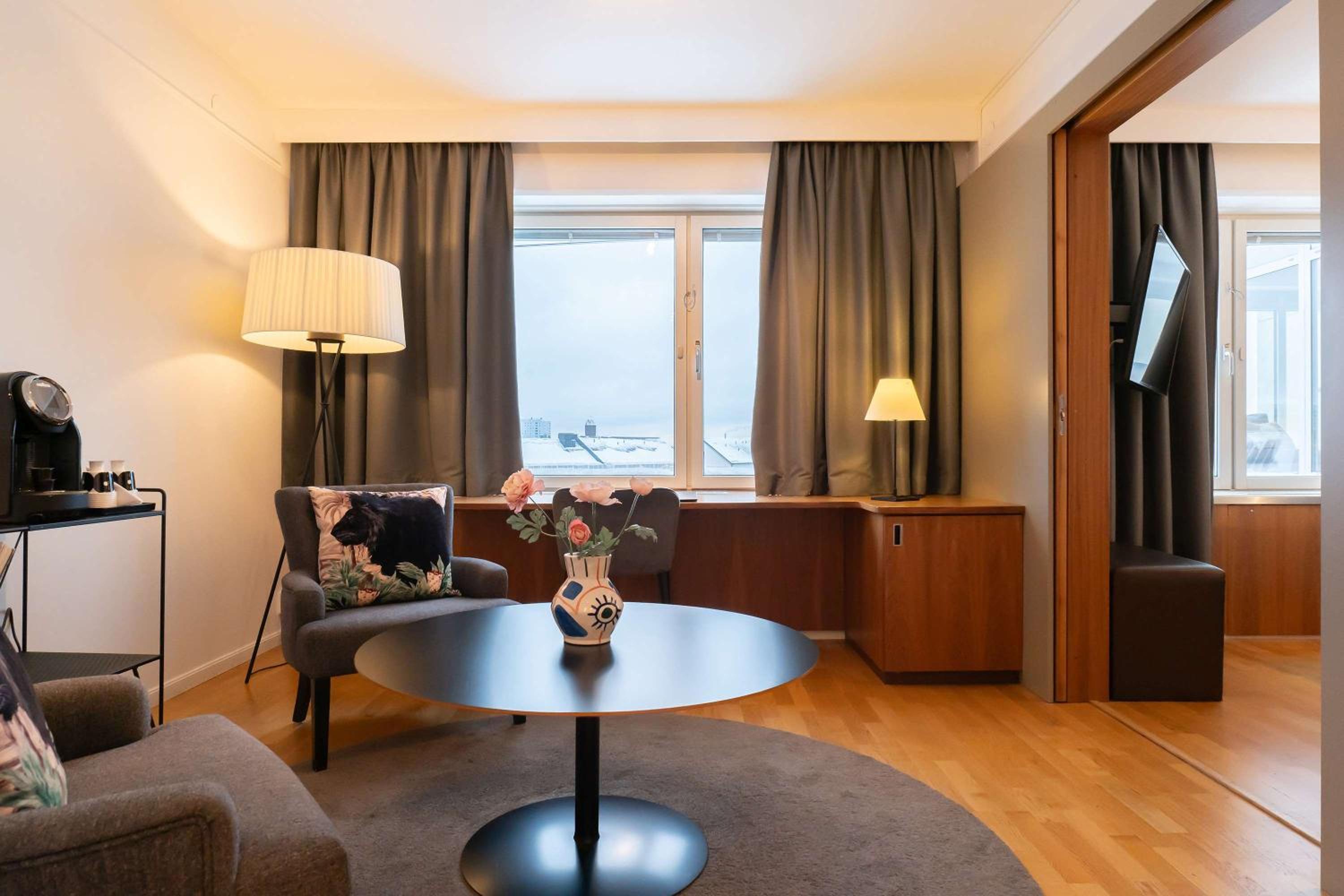 Junior King Suite - Photo 4