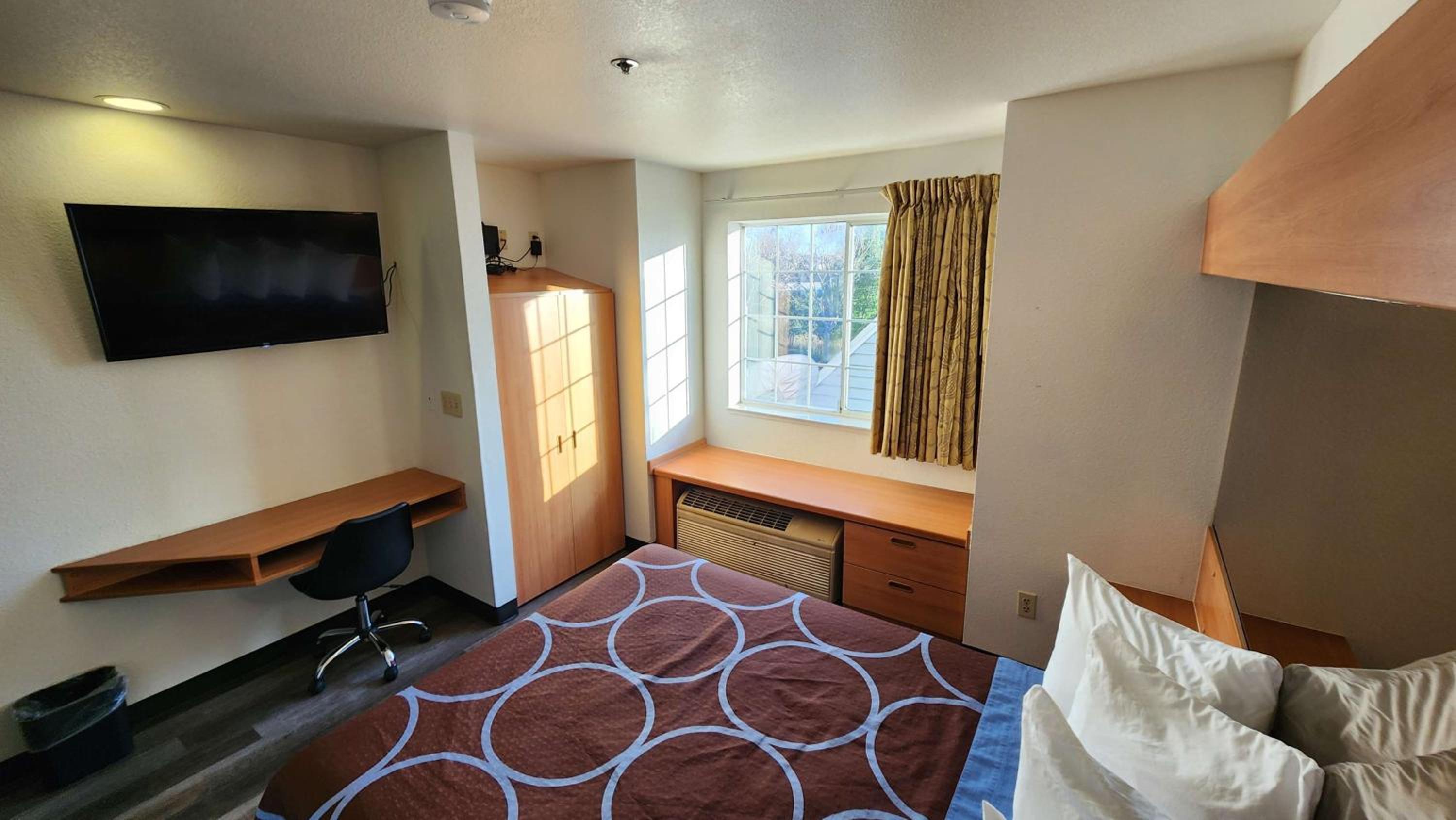 Queen Room - Photo 3