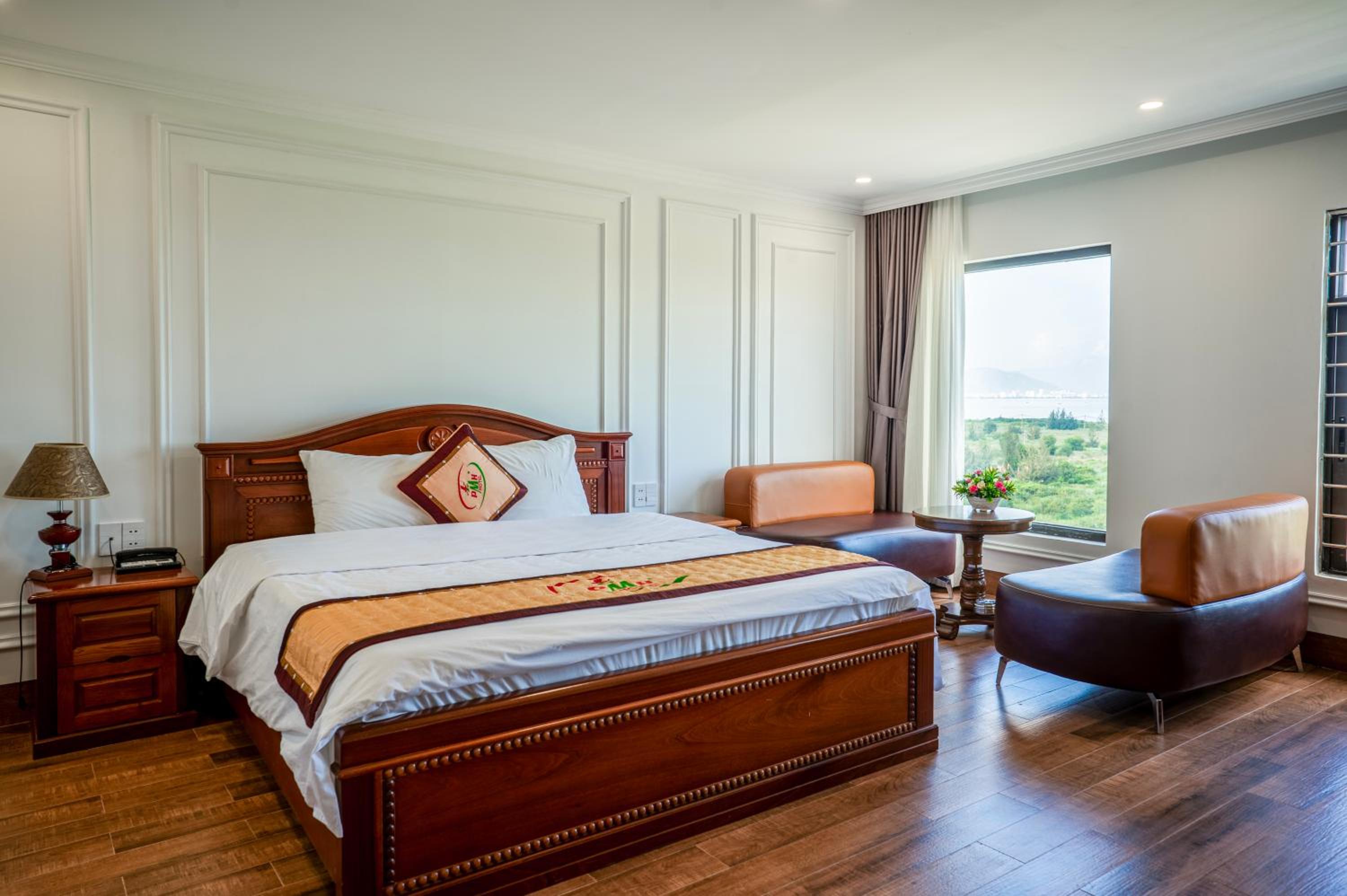 Deluxe Double Room with Bath