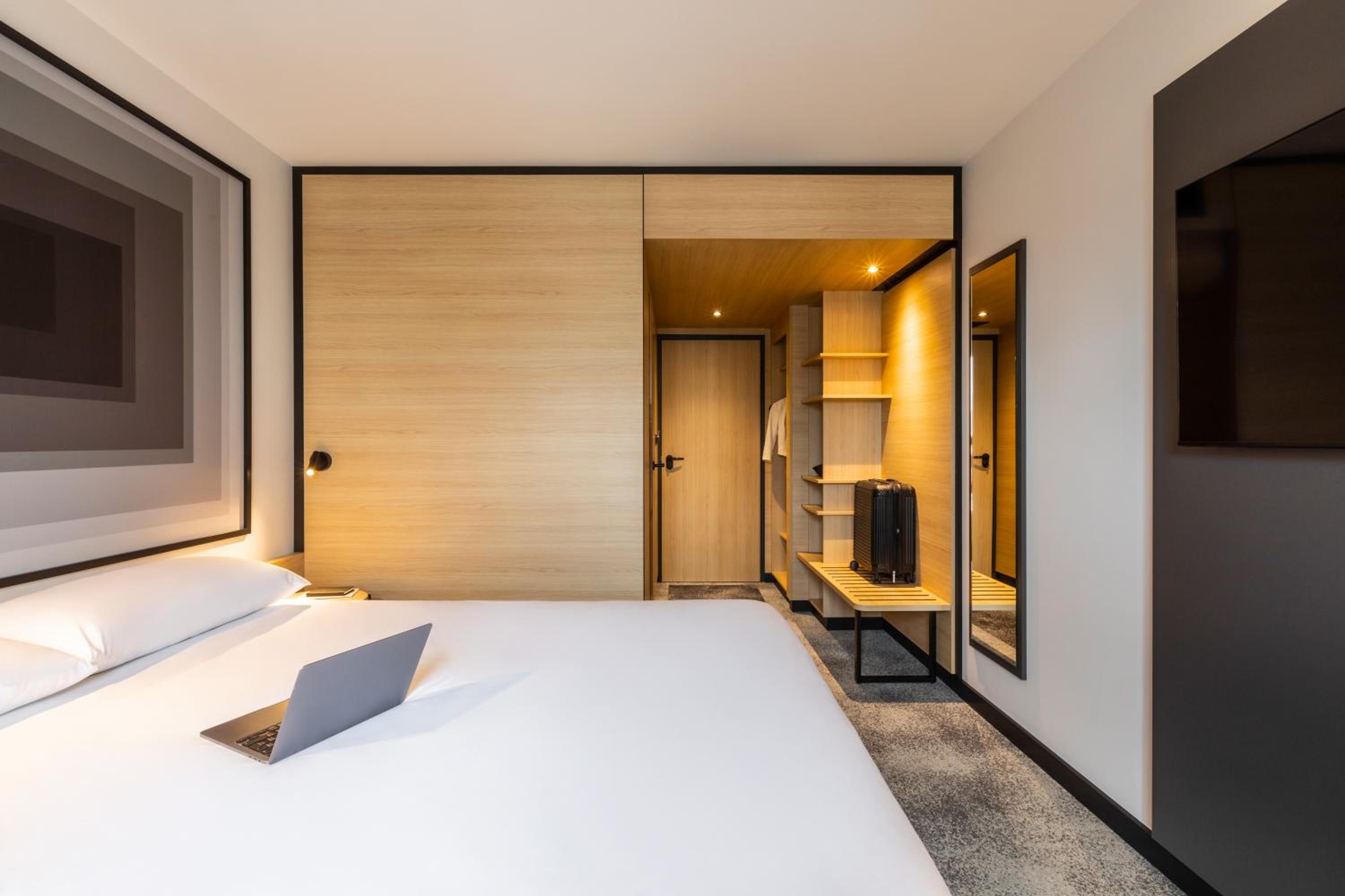 Standard Double Room - Photo 5