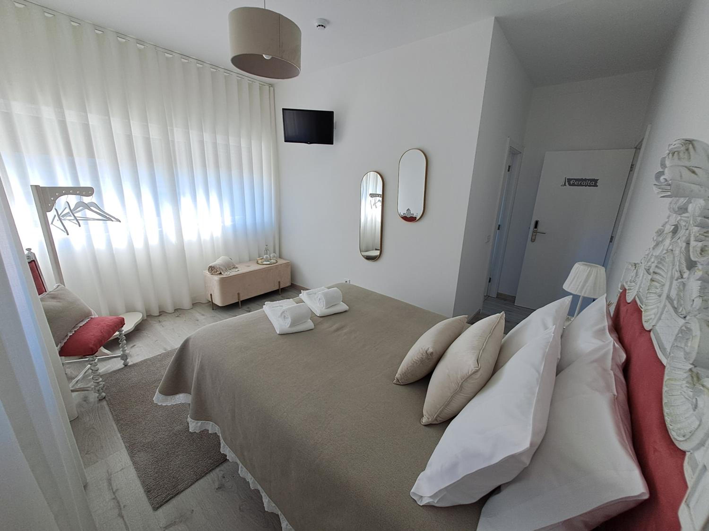 Double Room - Photo 21
