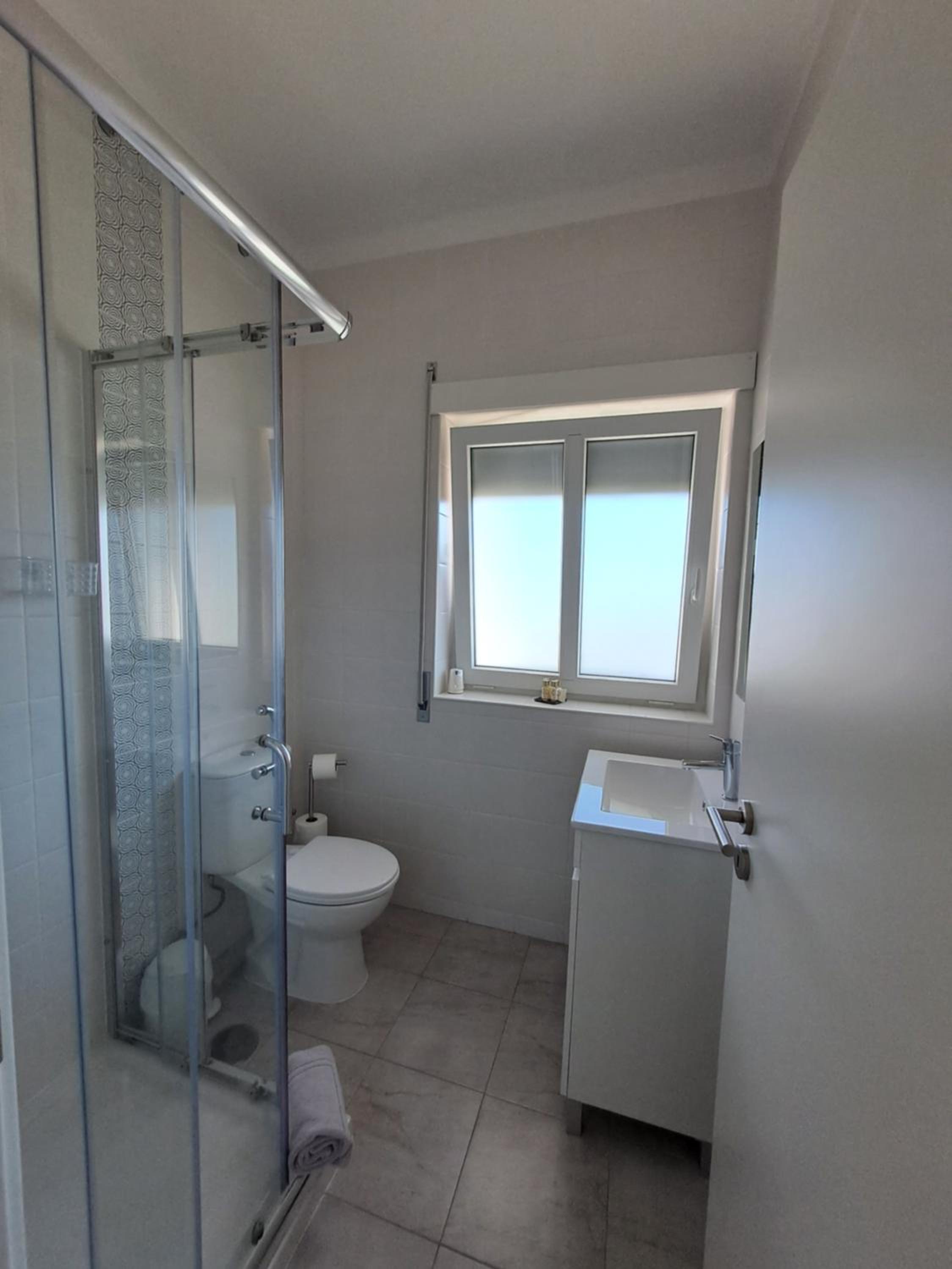 Double Room - Photo 13