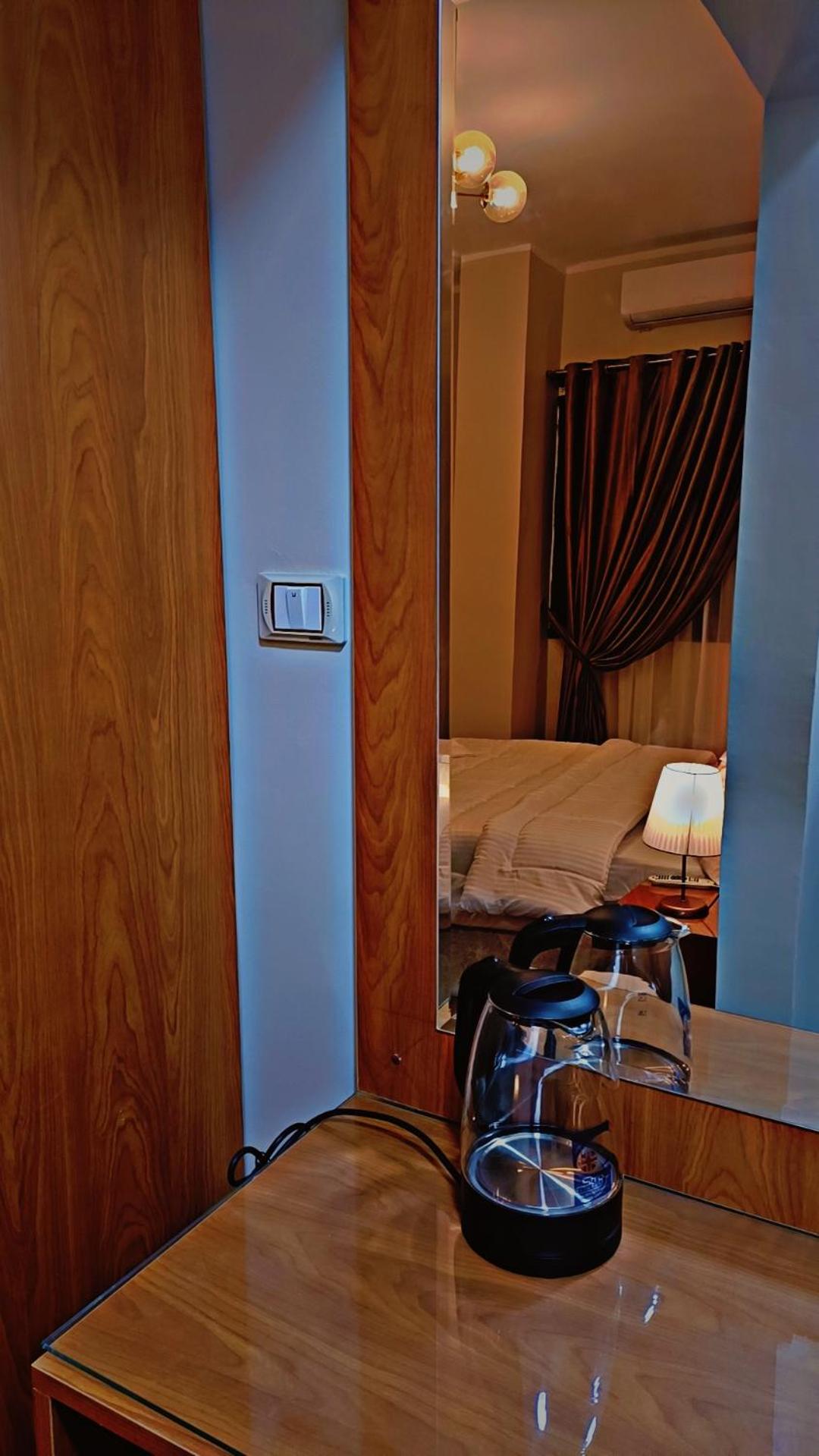 Budget Double Room photo 2
