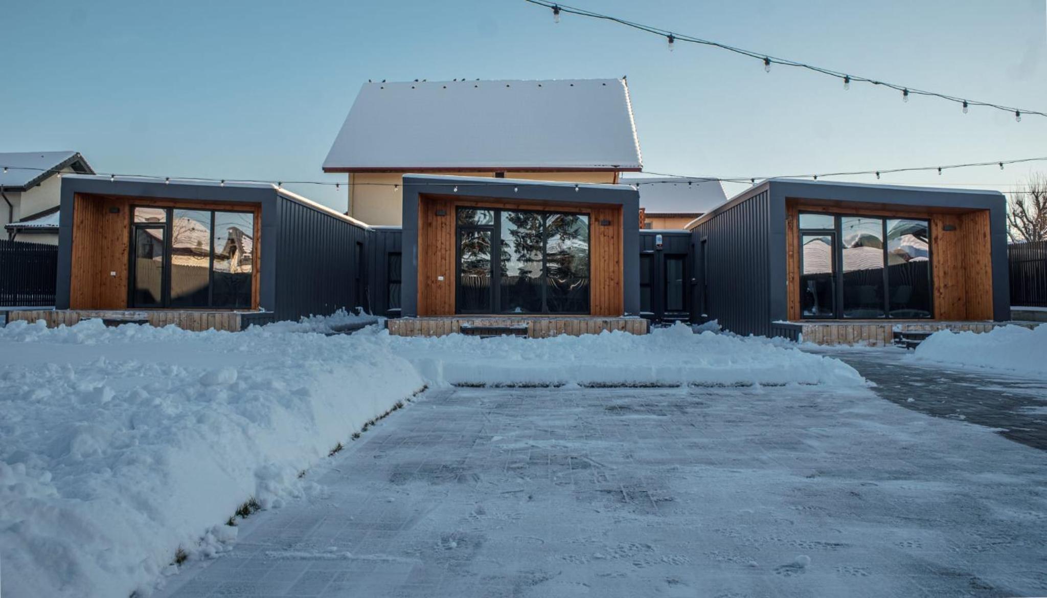 Superior Bungalow photo 3
