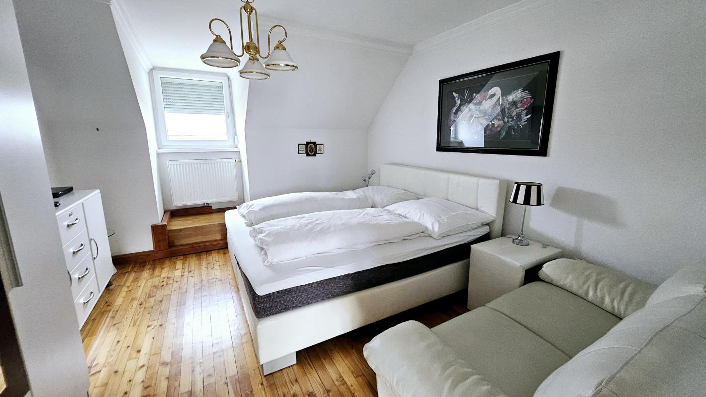 Apartment photo 1