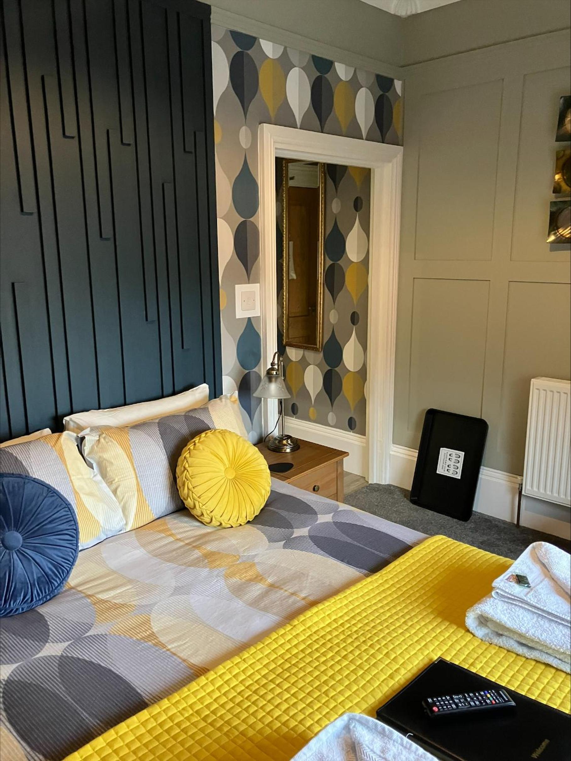 Double Room - Photo 4