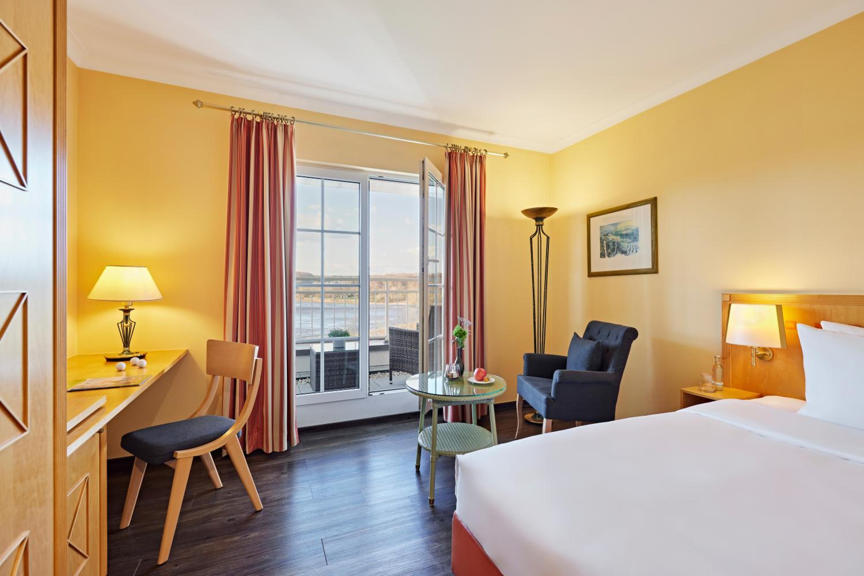 Classic Single Room