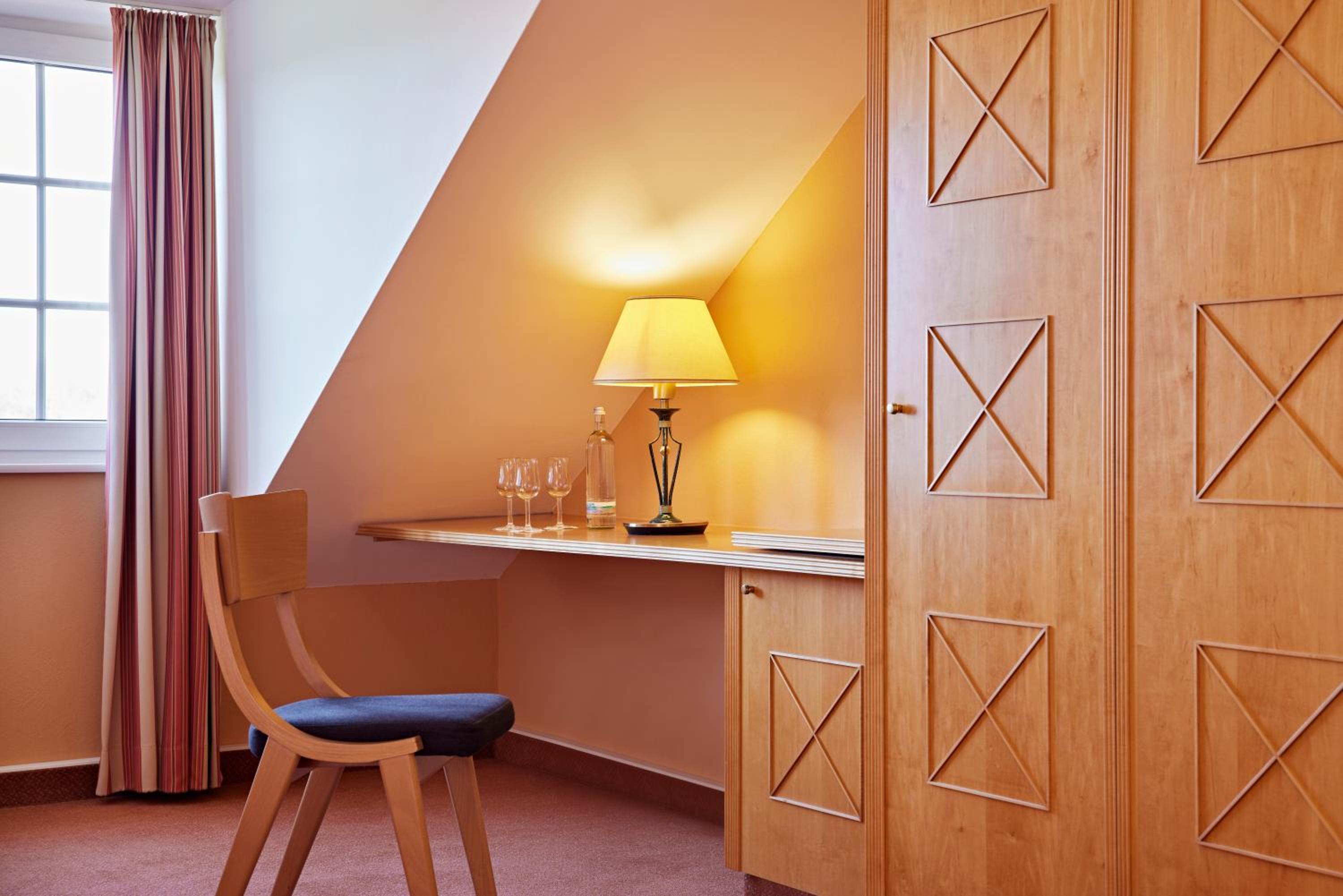 Deluxe King Room photo 3