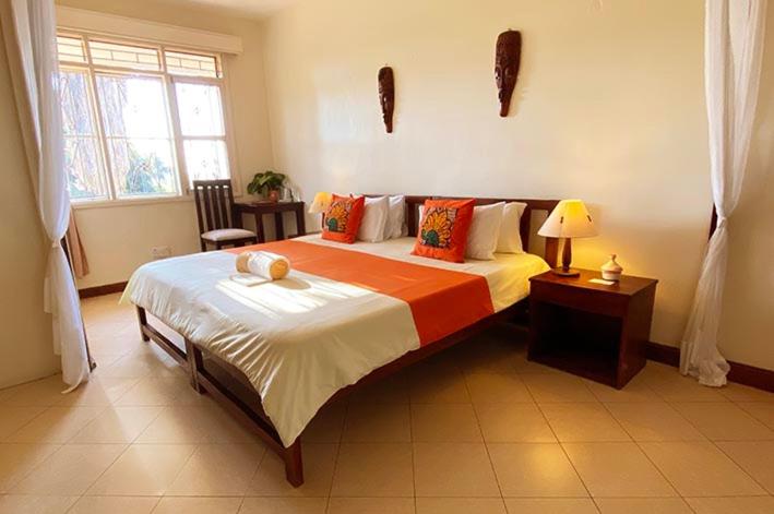 Single Room with Private Bathroom photo 3