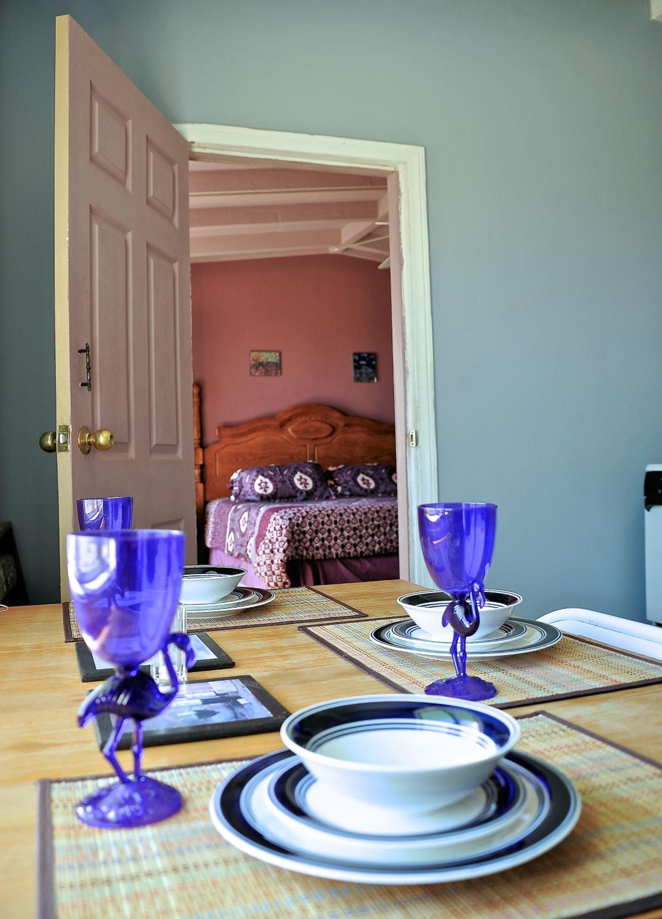 Deluxe Double Room - Photo 9