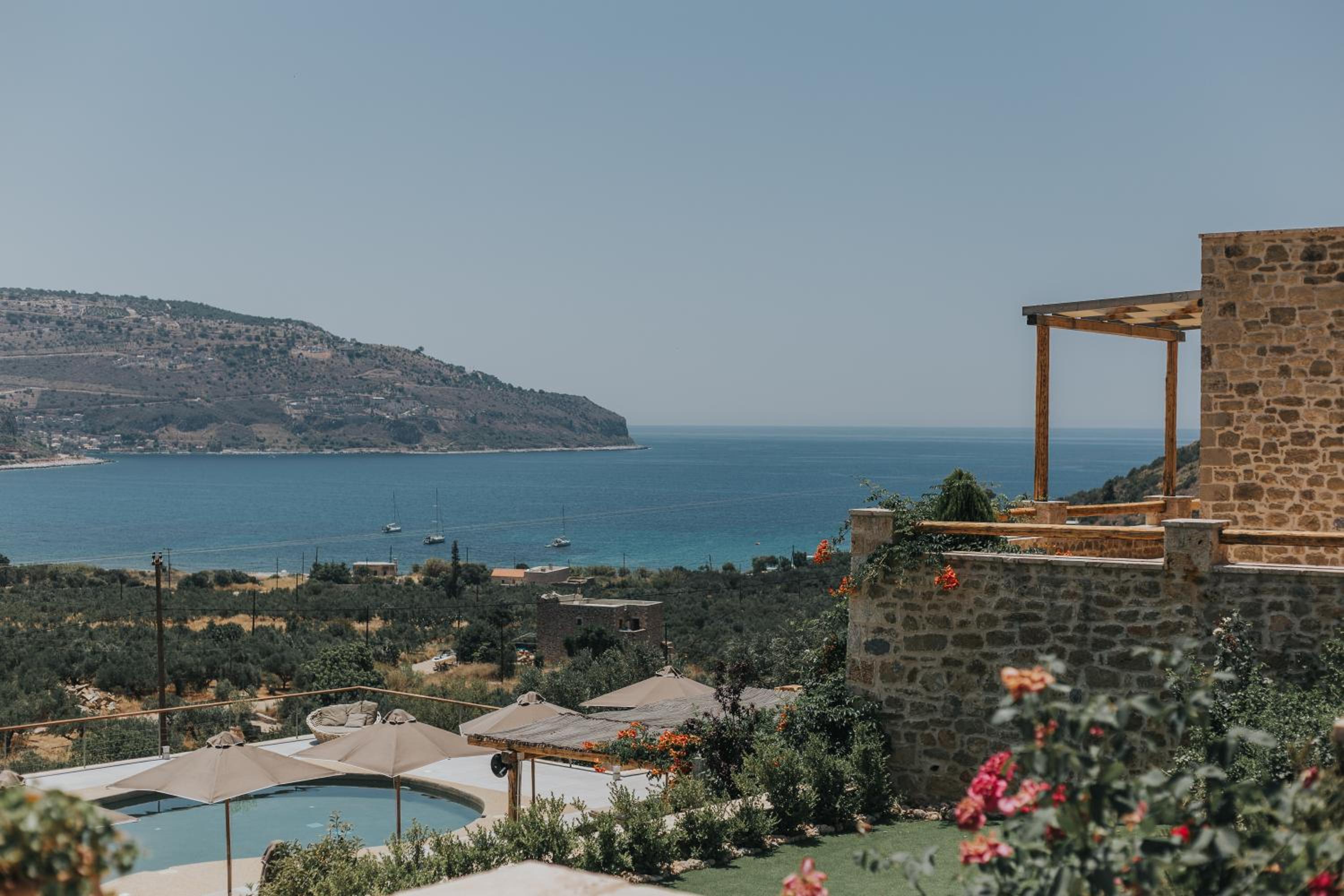 Grand Suite with Sea View - Photo 3