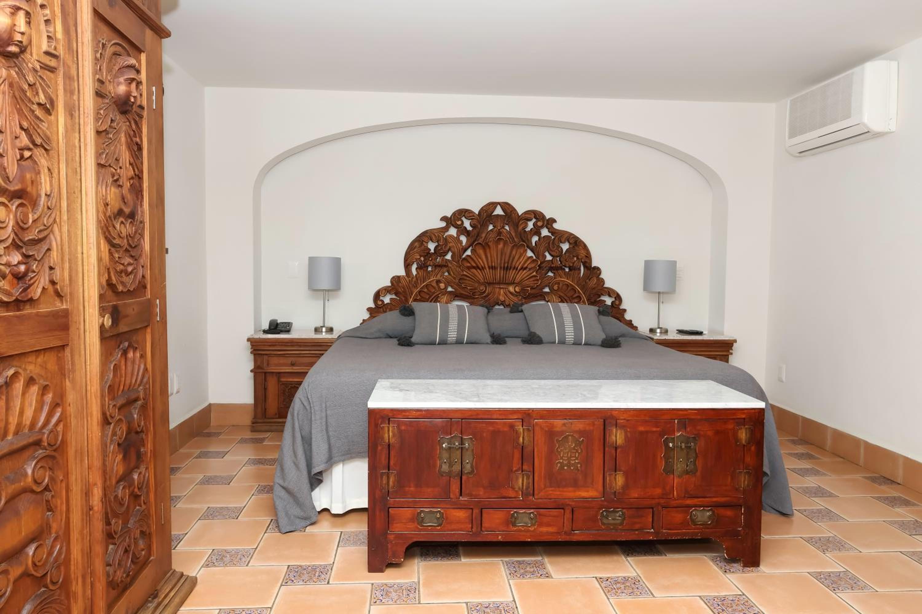 Junior Suite - Photo 11