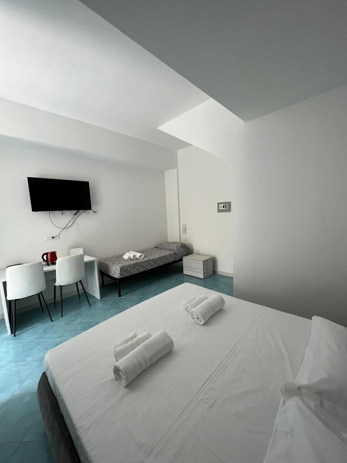 Triple Room With Private Bathroom