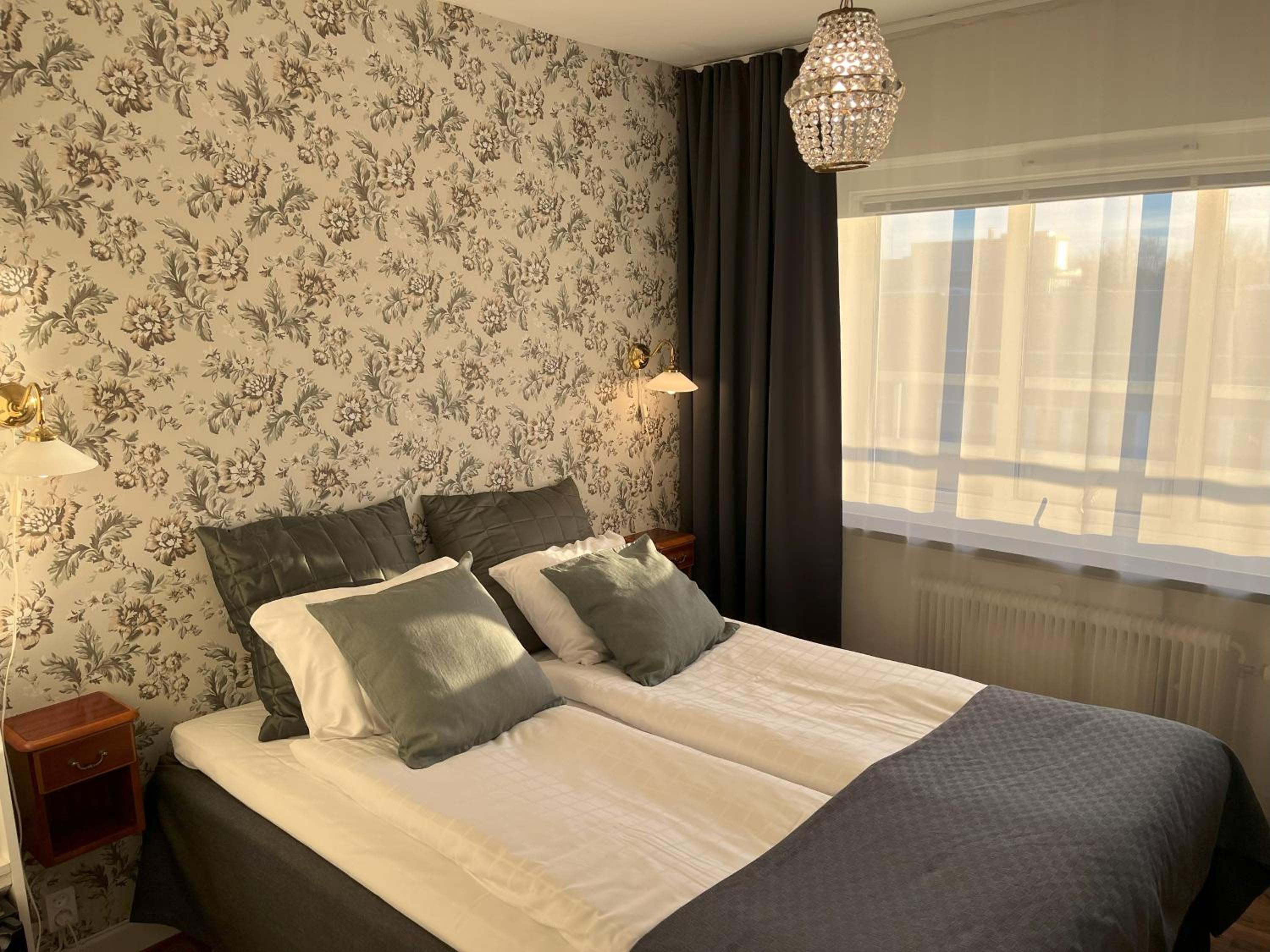 Standard Double Room - Photo 1
