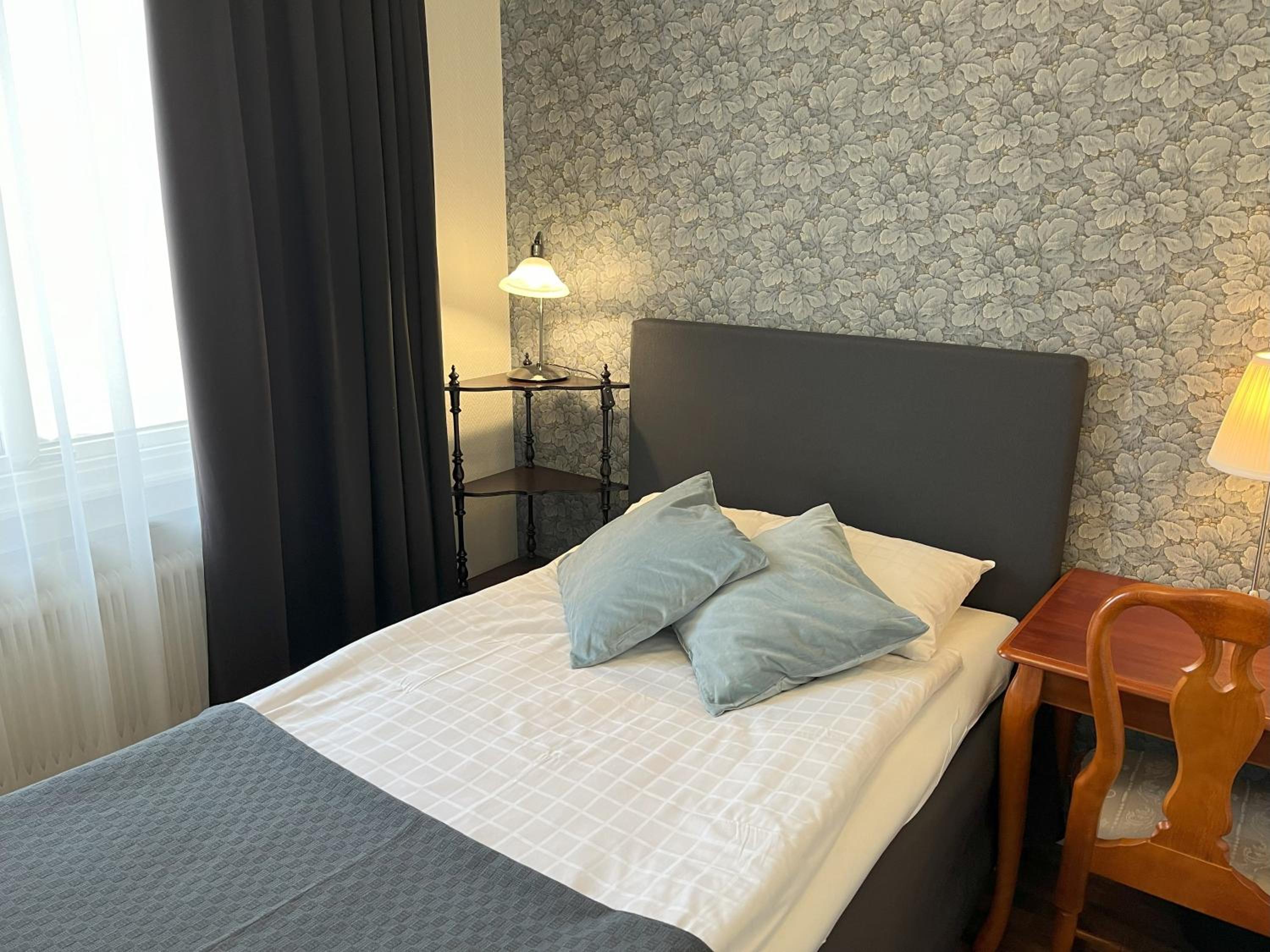 Standard Single Room photo 2
