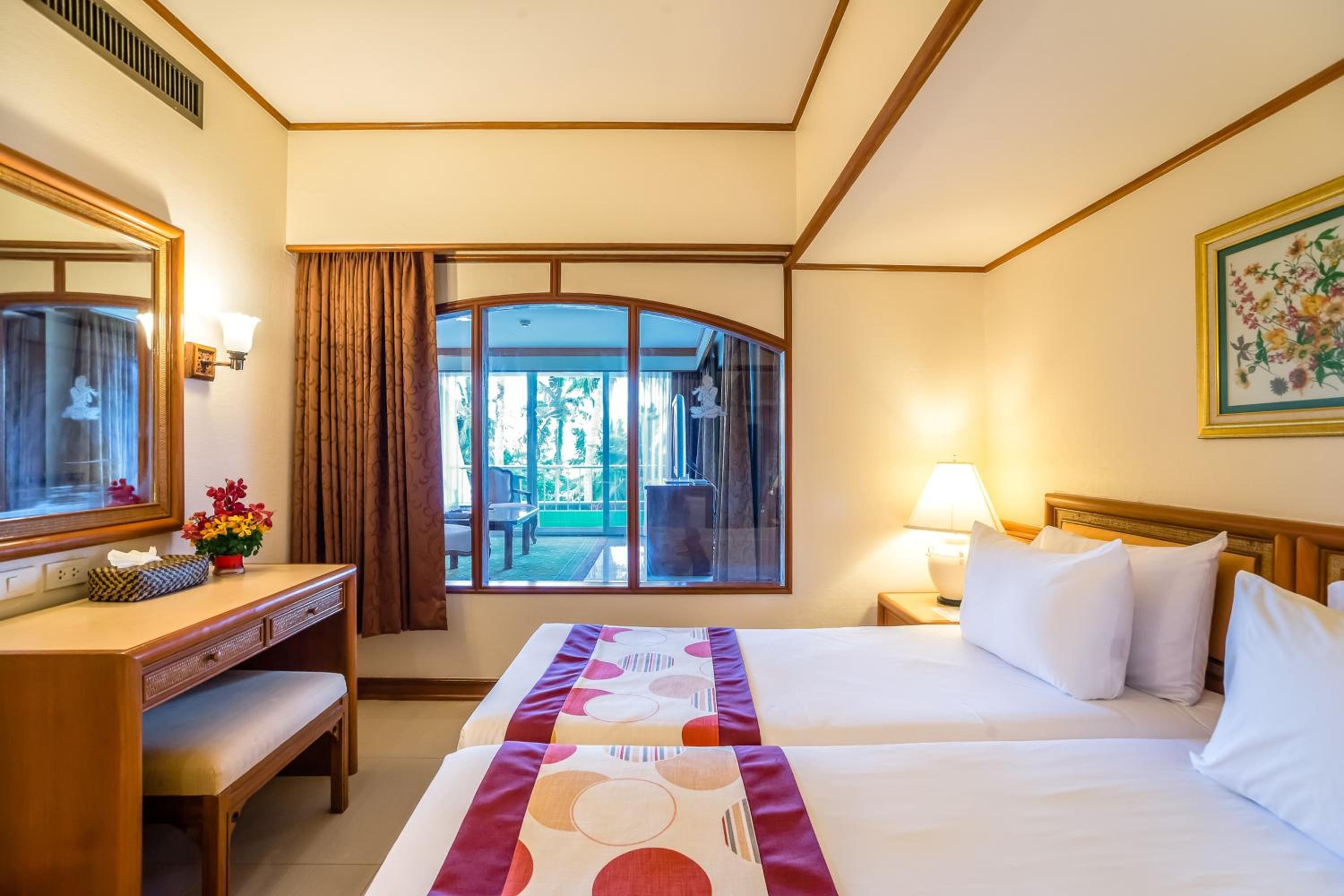 Family Suite (2 bedrooms) - Photo 11