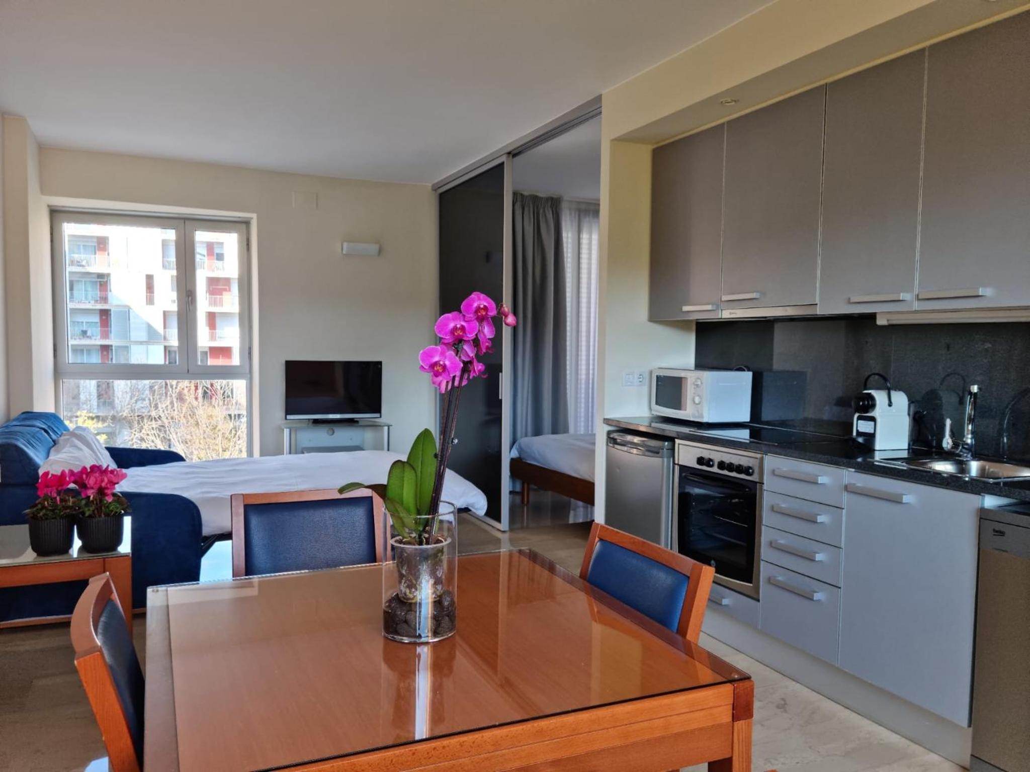 One-Bedroom Apartment (2 Adults + 2 Children) photo 2