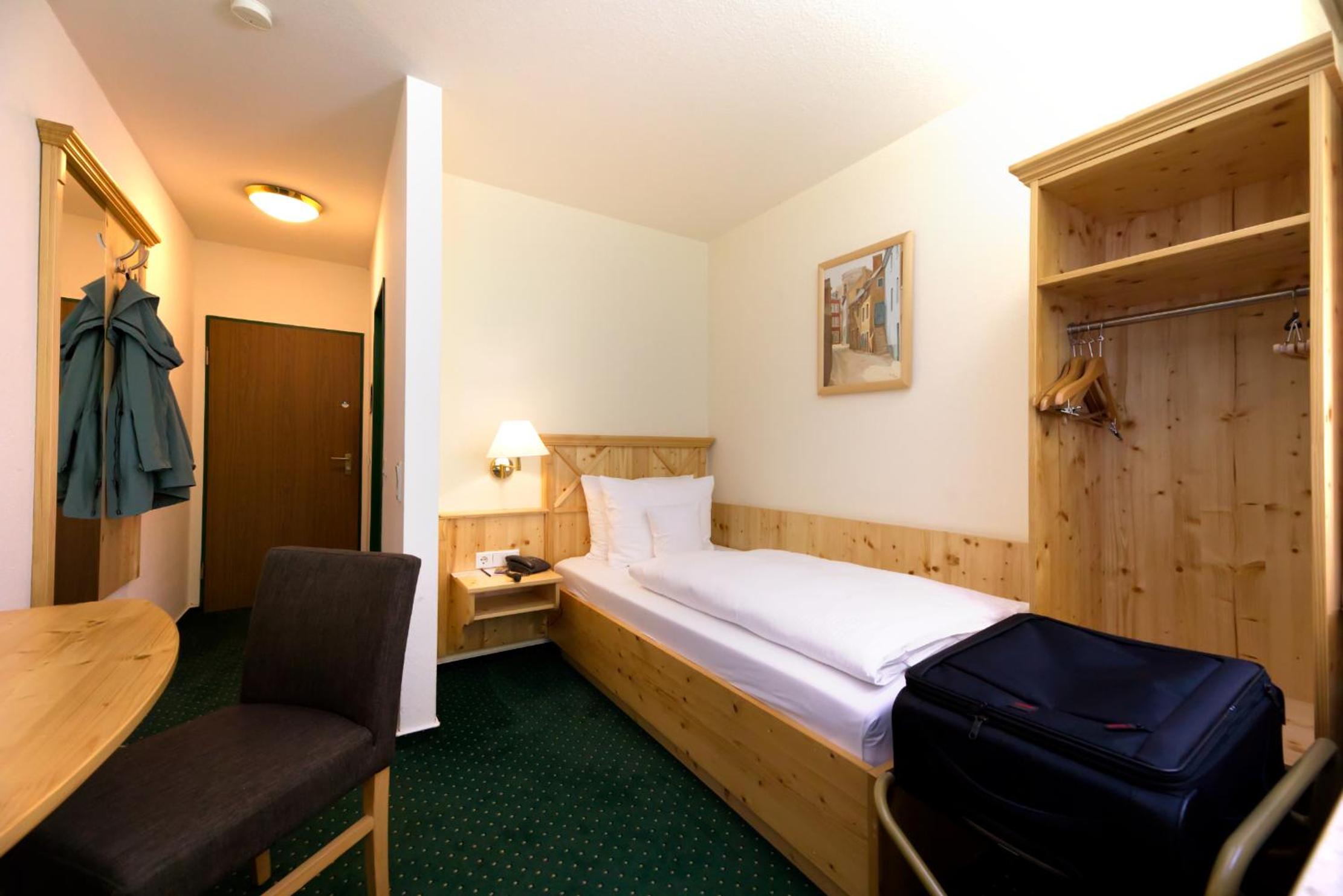 Small Single Room