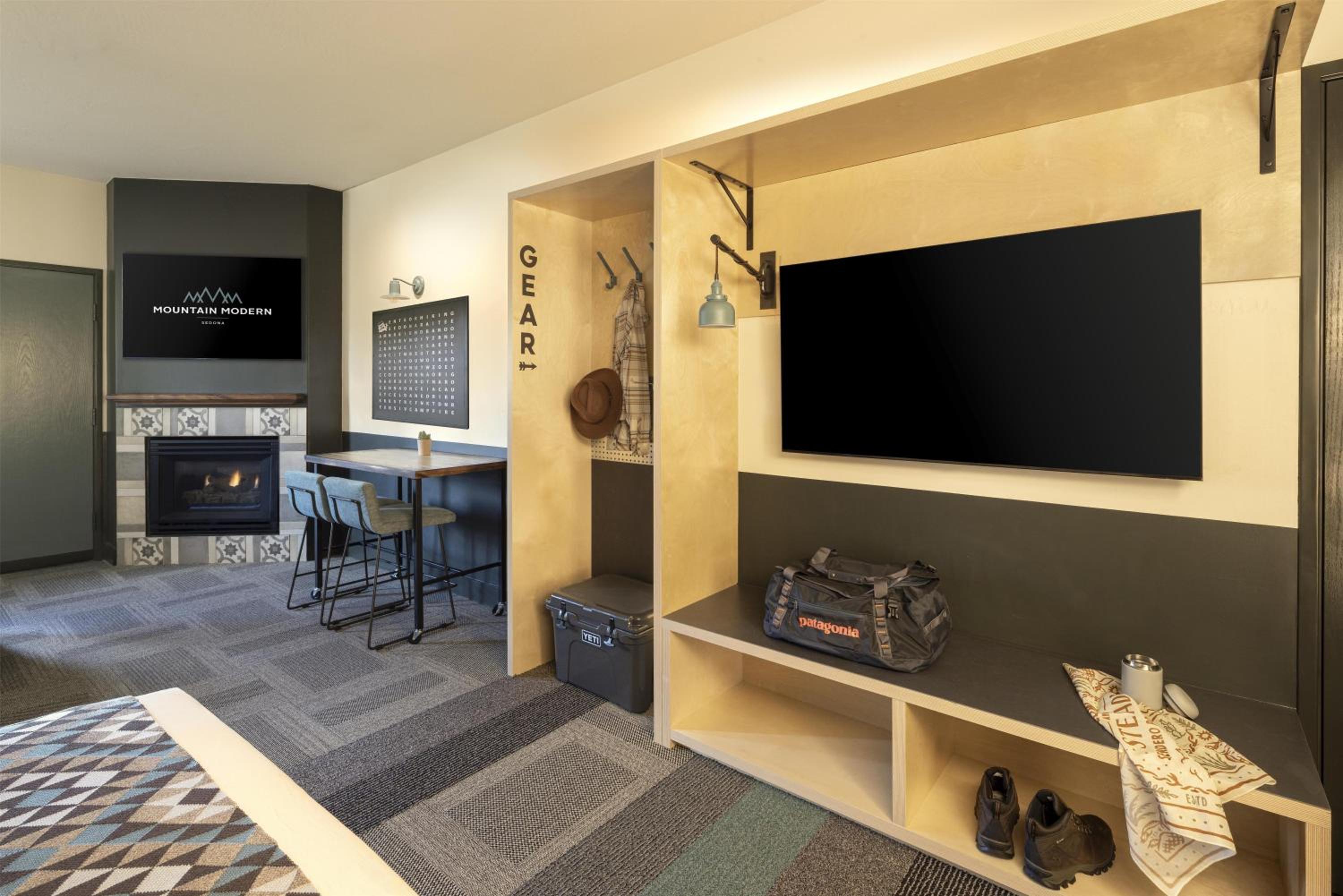 Junior King Suite with Patio