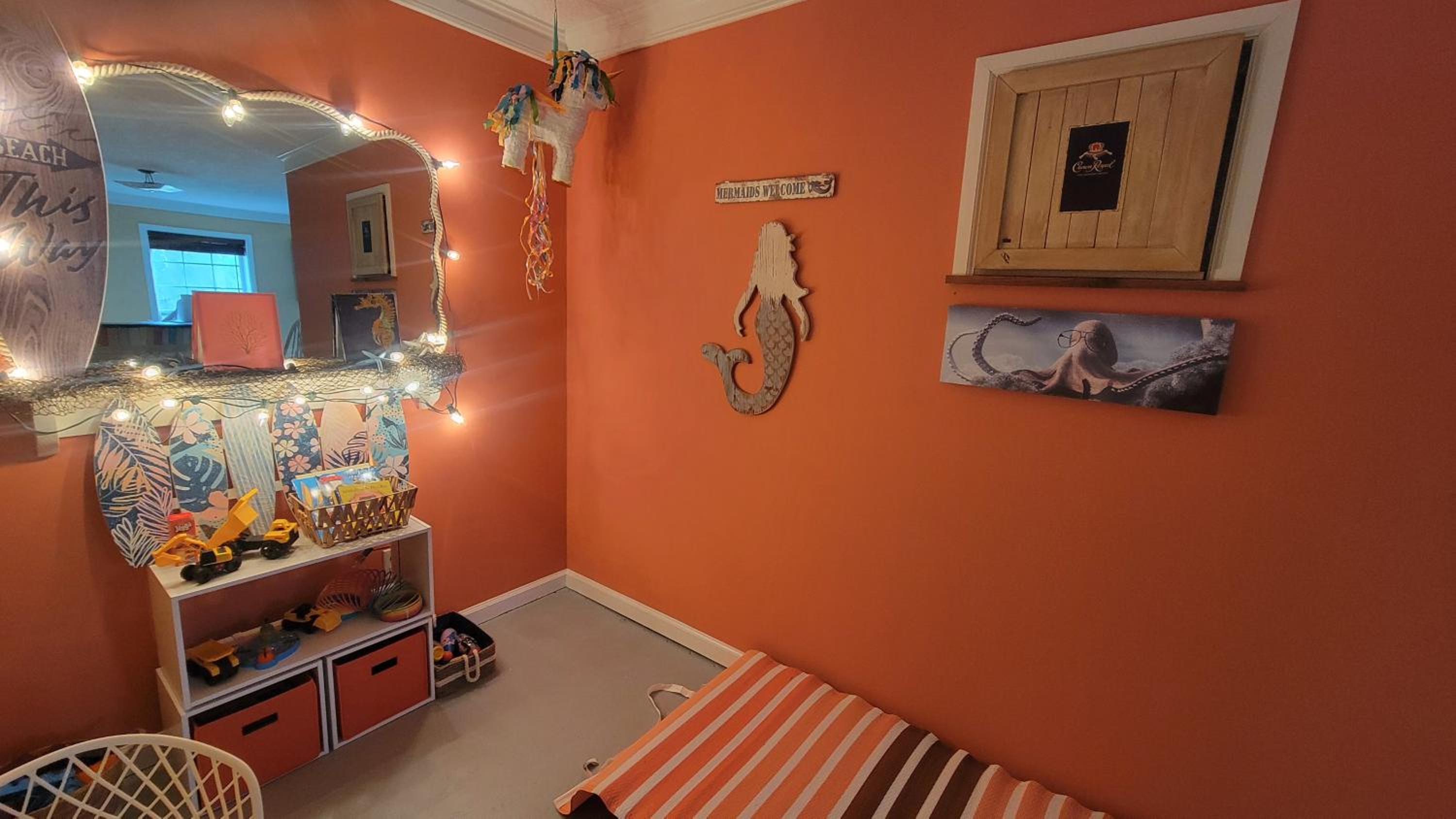 Two-Bedroom House - Photo 8