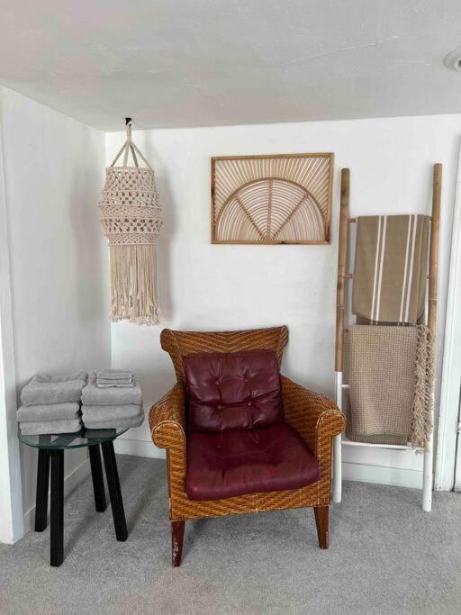 One-Bedroom Apartment photo 3