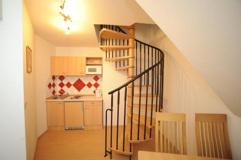 One-Bedroom Apartment (2 Adults + 1 Child) photo 2