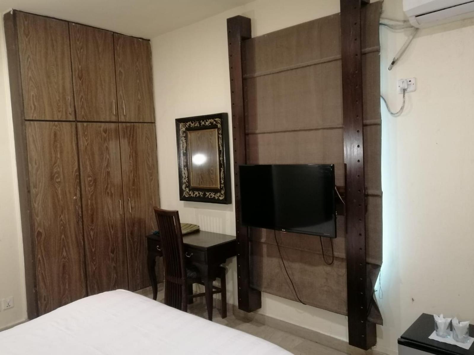 Deluxe Double Room photo 3