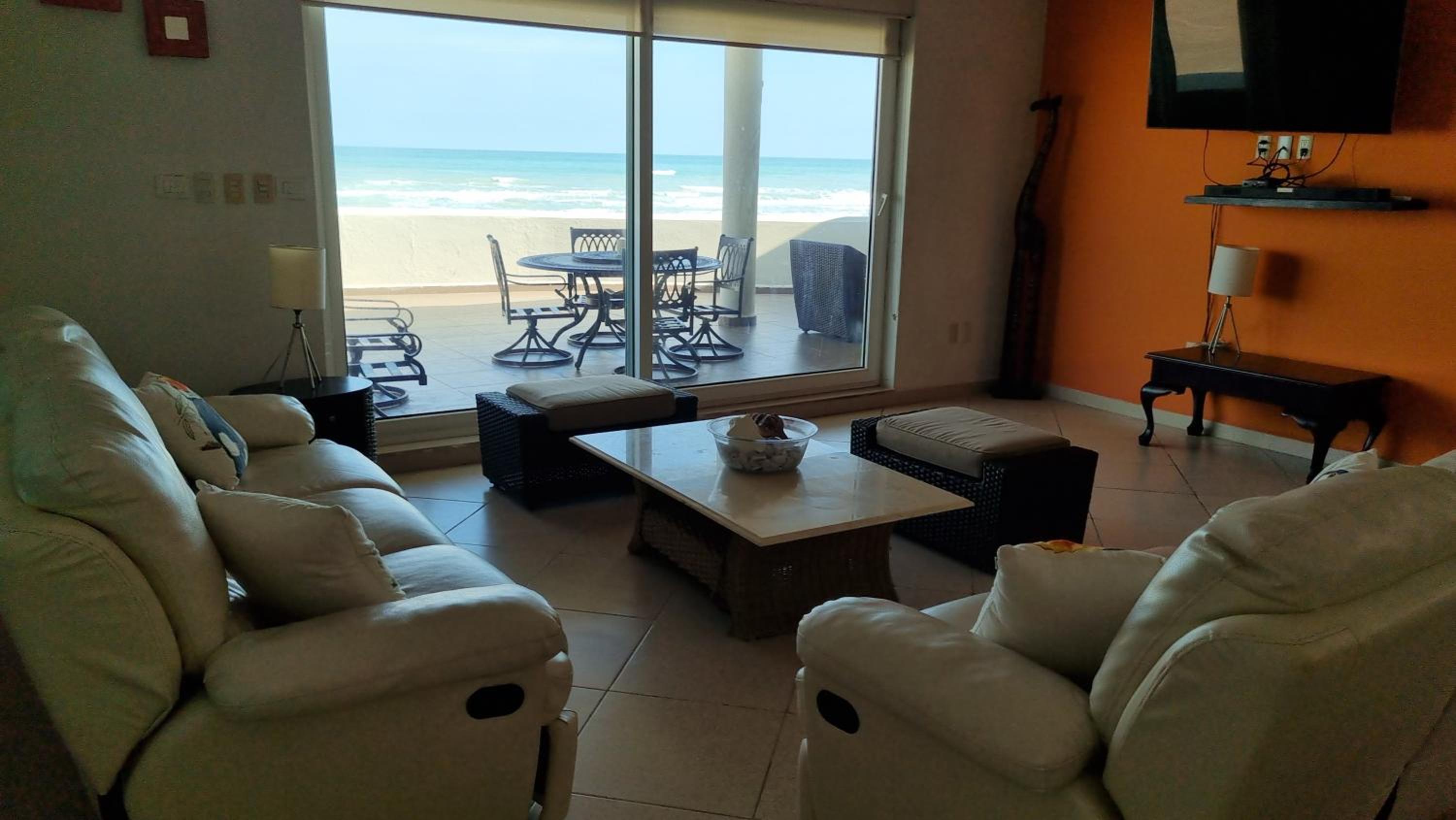Apartment with Sea View photo 2