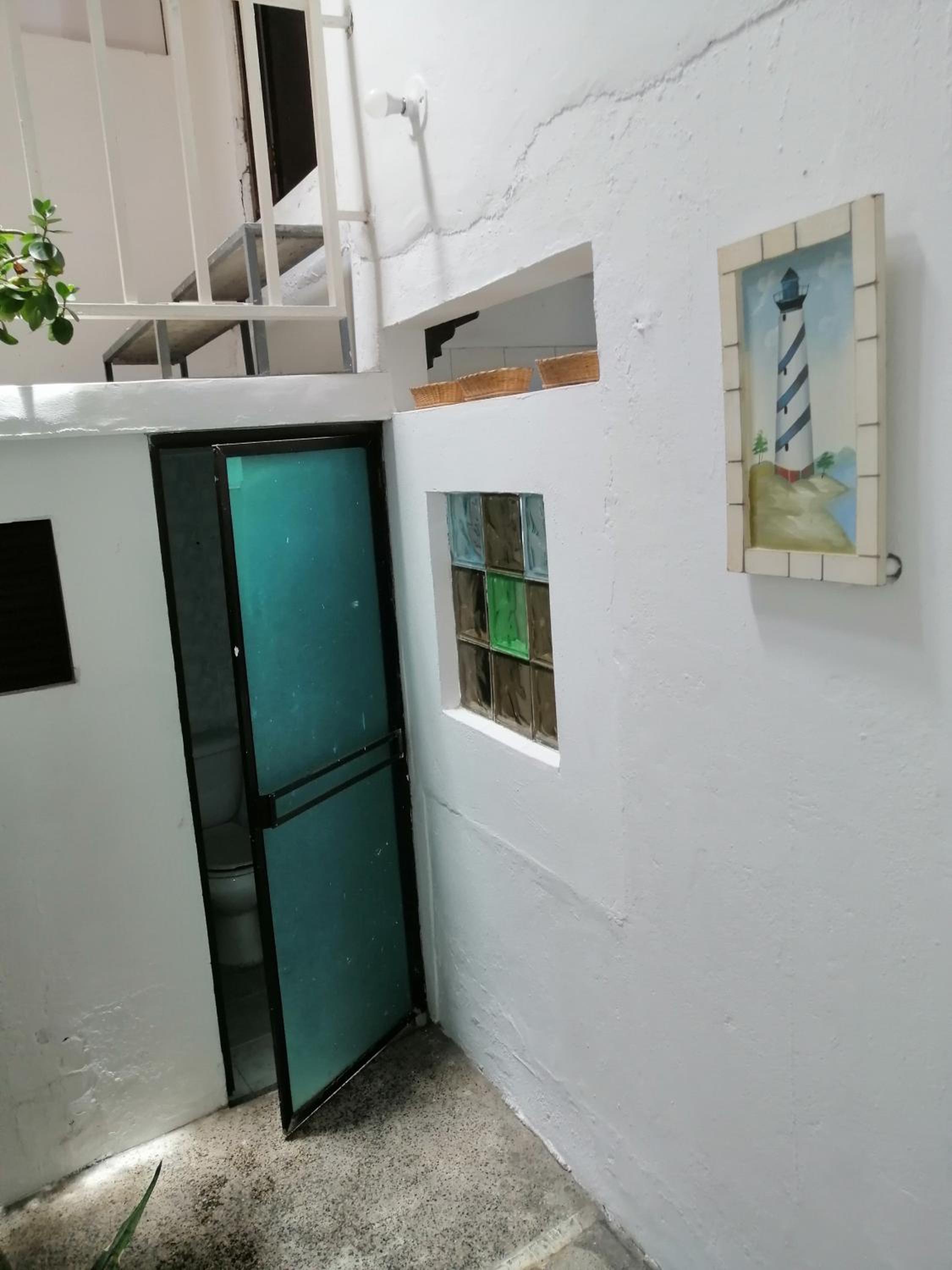 Apartment photo 2