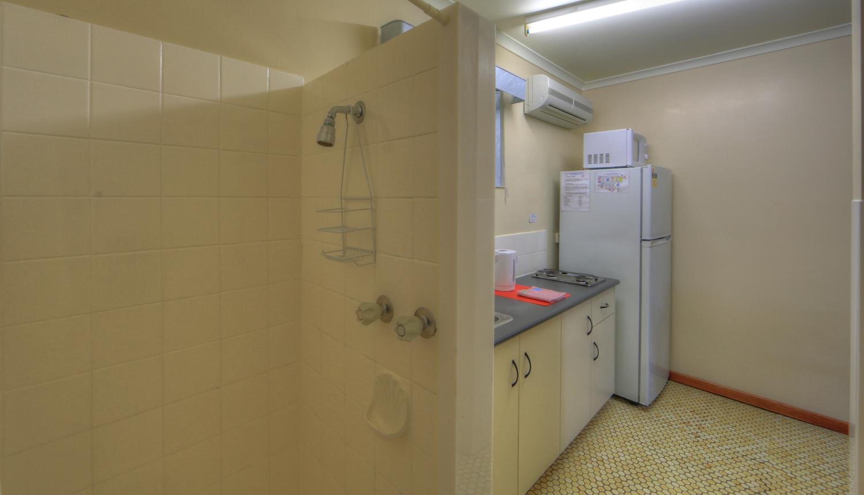 One-bedroom Chalet with Private Bathroom photo 3