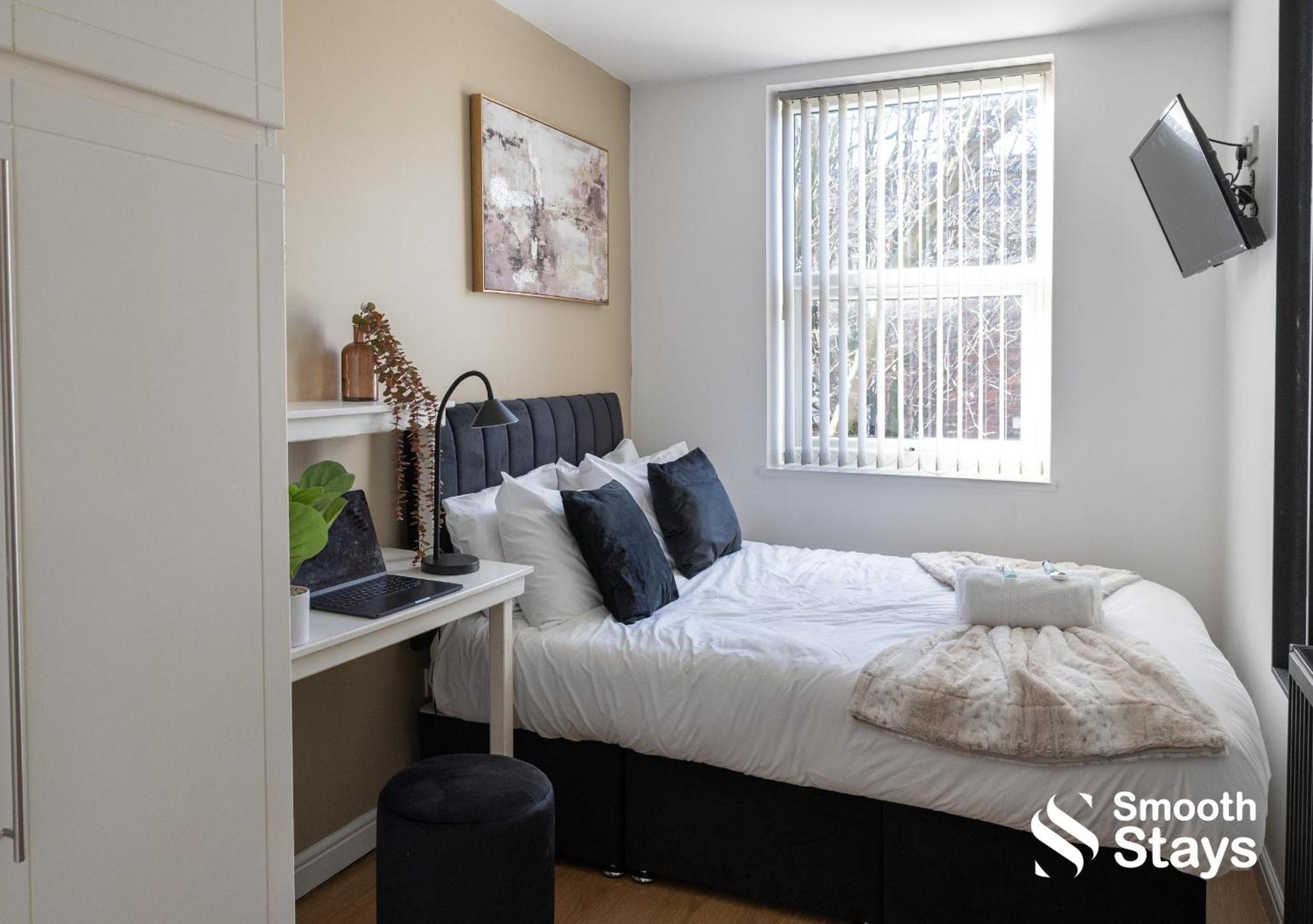 Four-Bedroom House photo 1