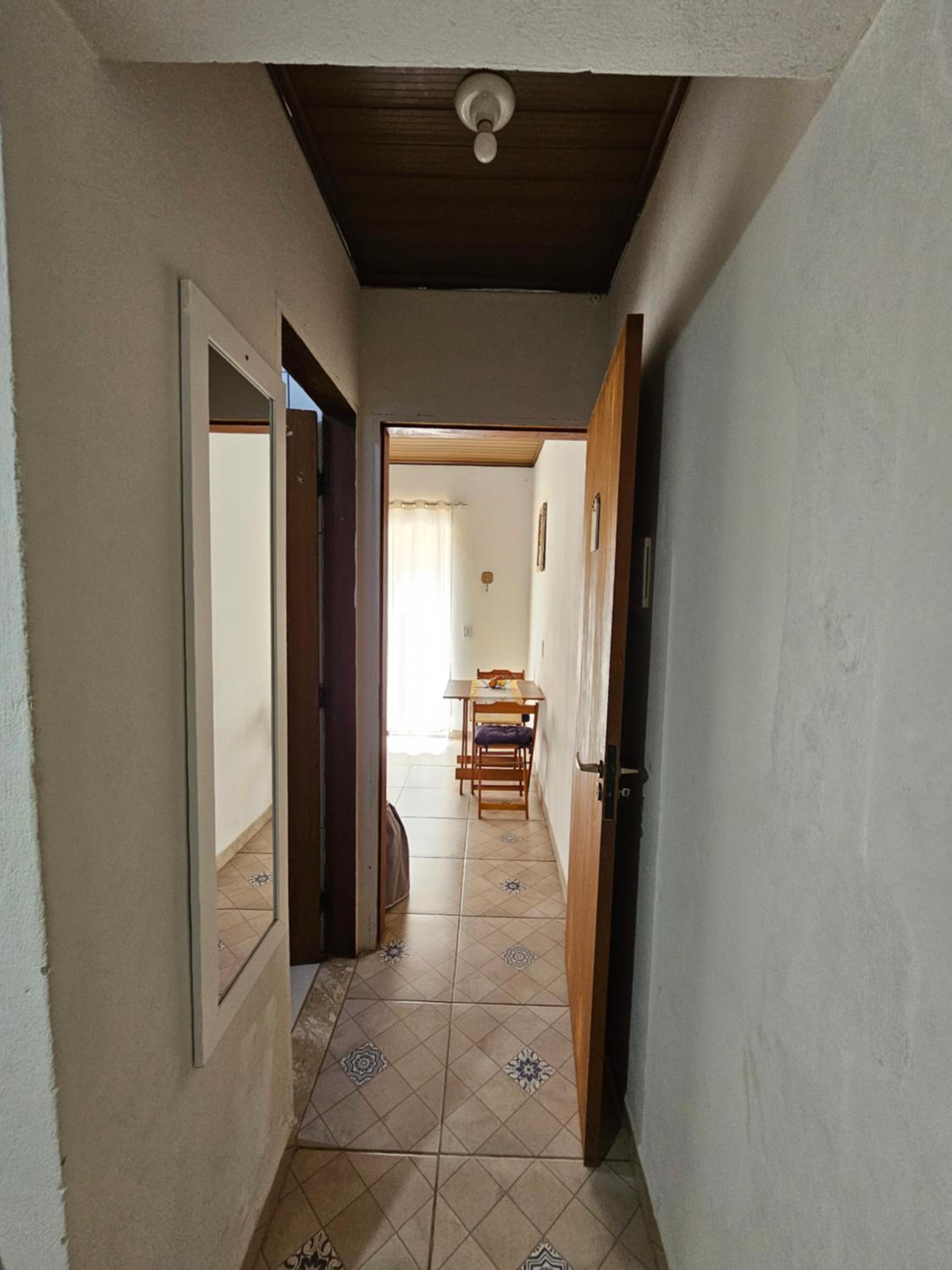 One-Bedroom Apartment - Photo 17